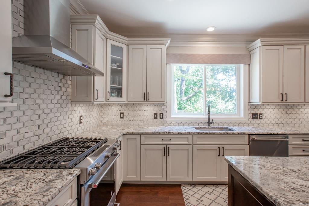 Oak Estates - Residential