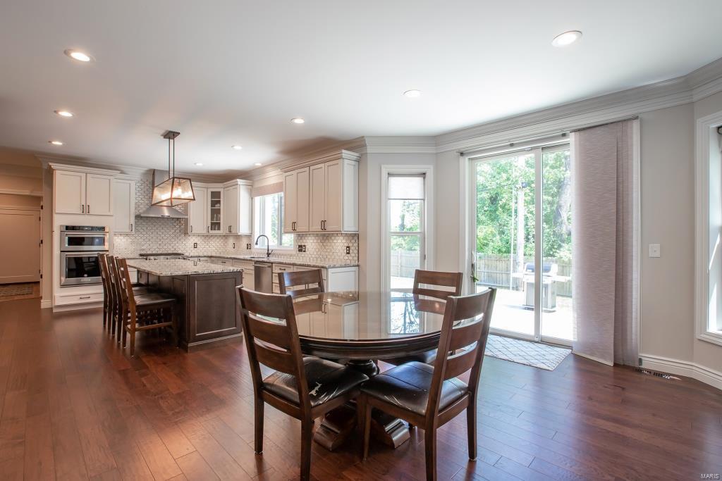 Oak Estates - Residential