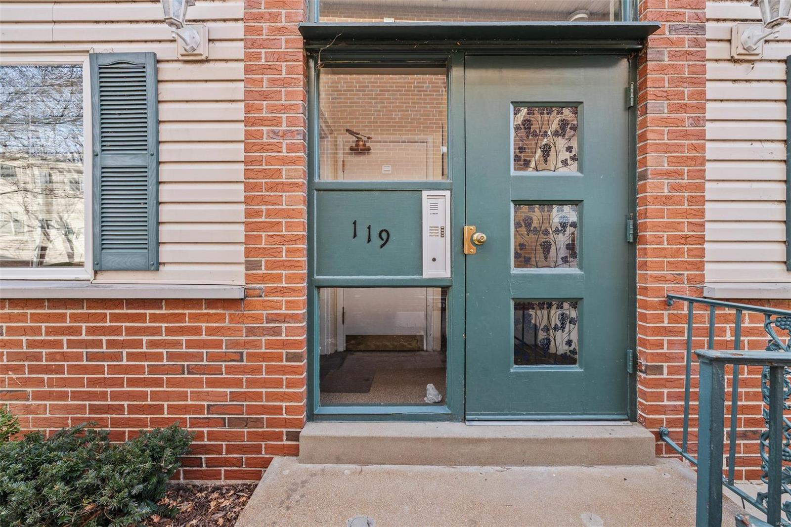 Washington Place Condo & Sec - Residential