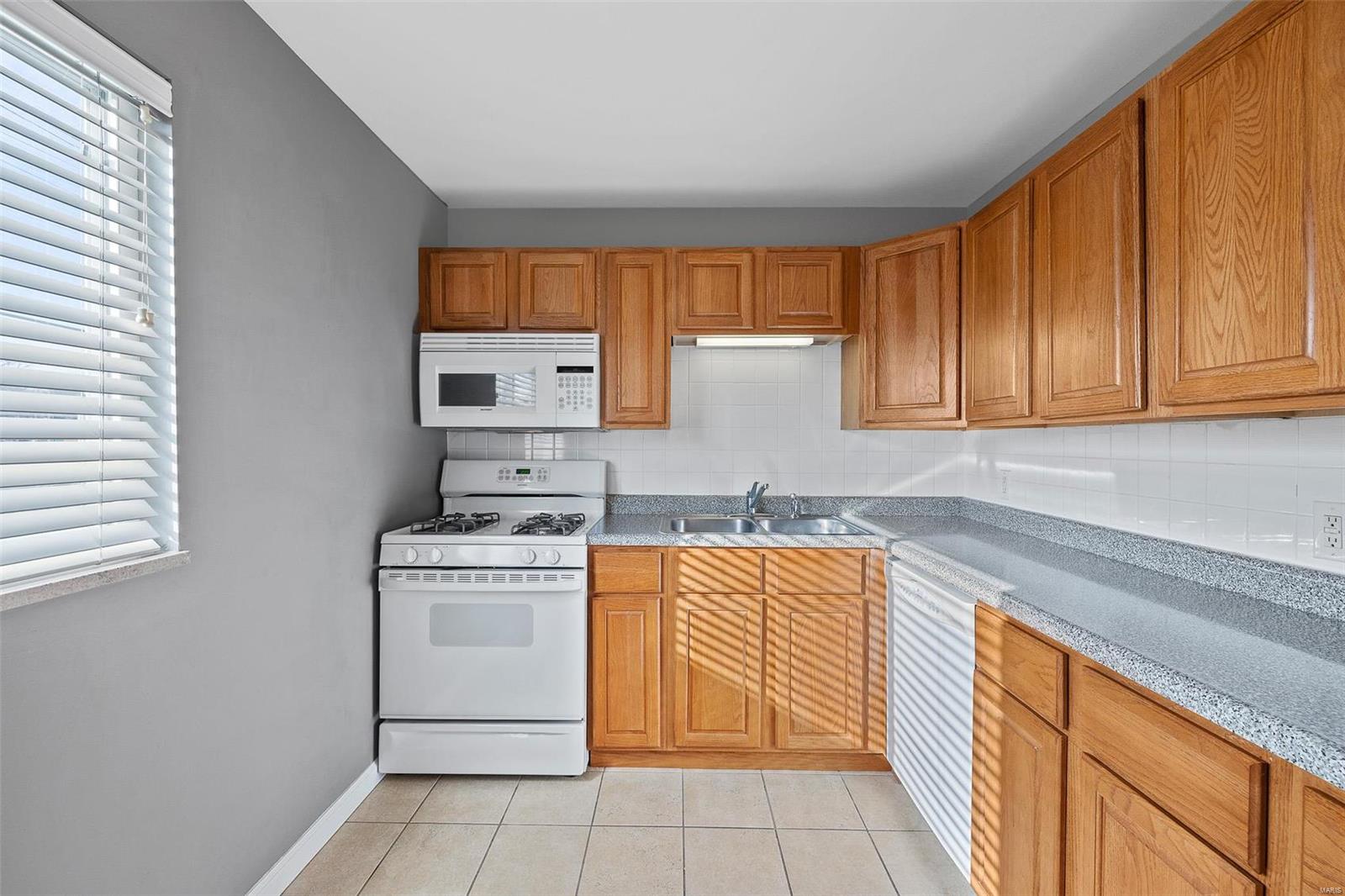 Washington Place Condo & Sec - Residential