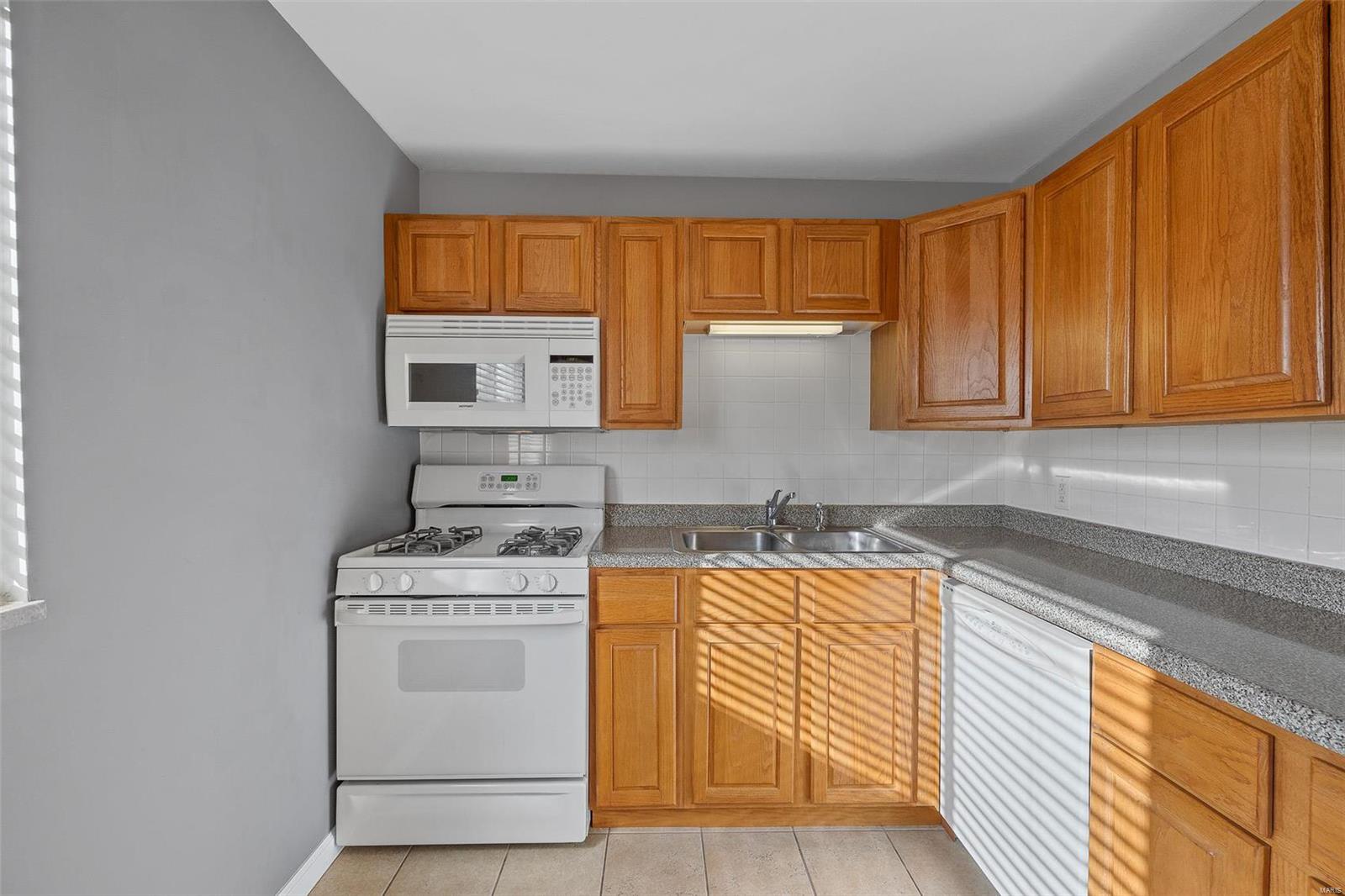 Washington Place Condo & Sec - Residential