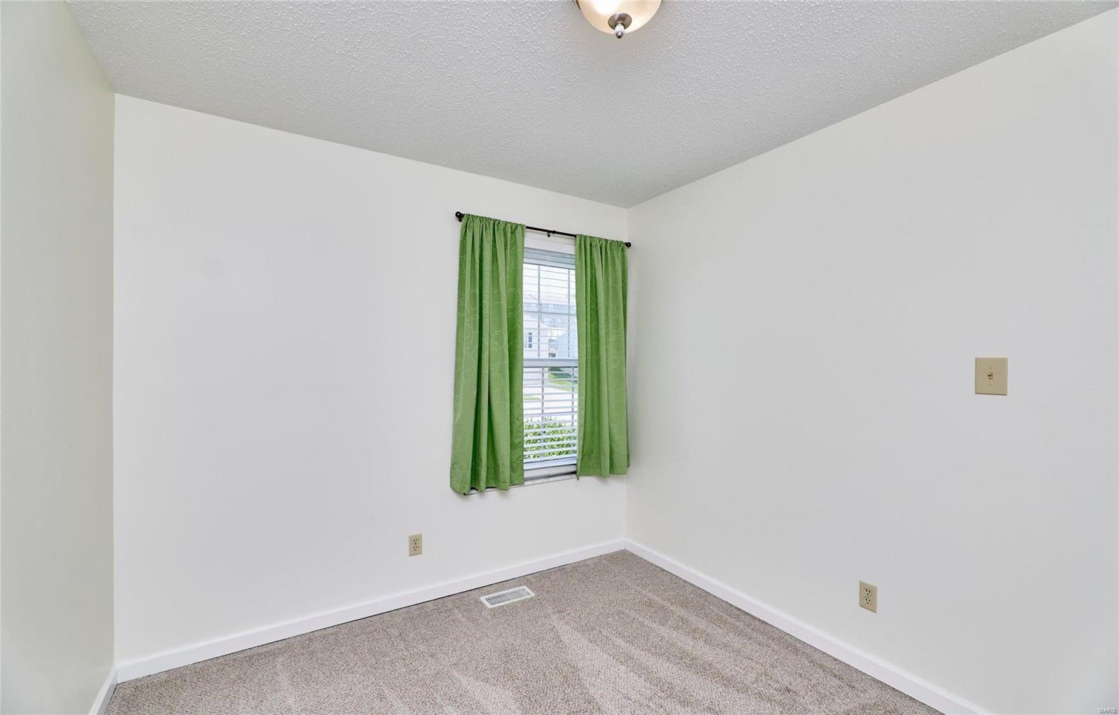 Lynnbrook #3 - Residential