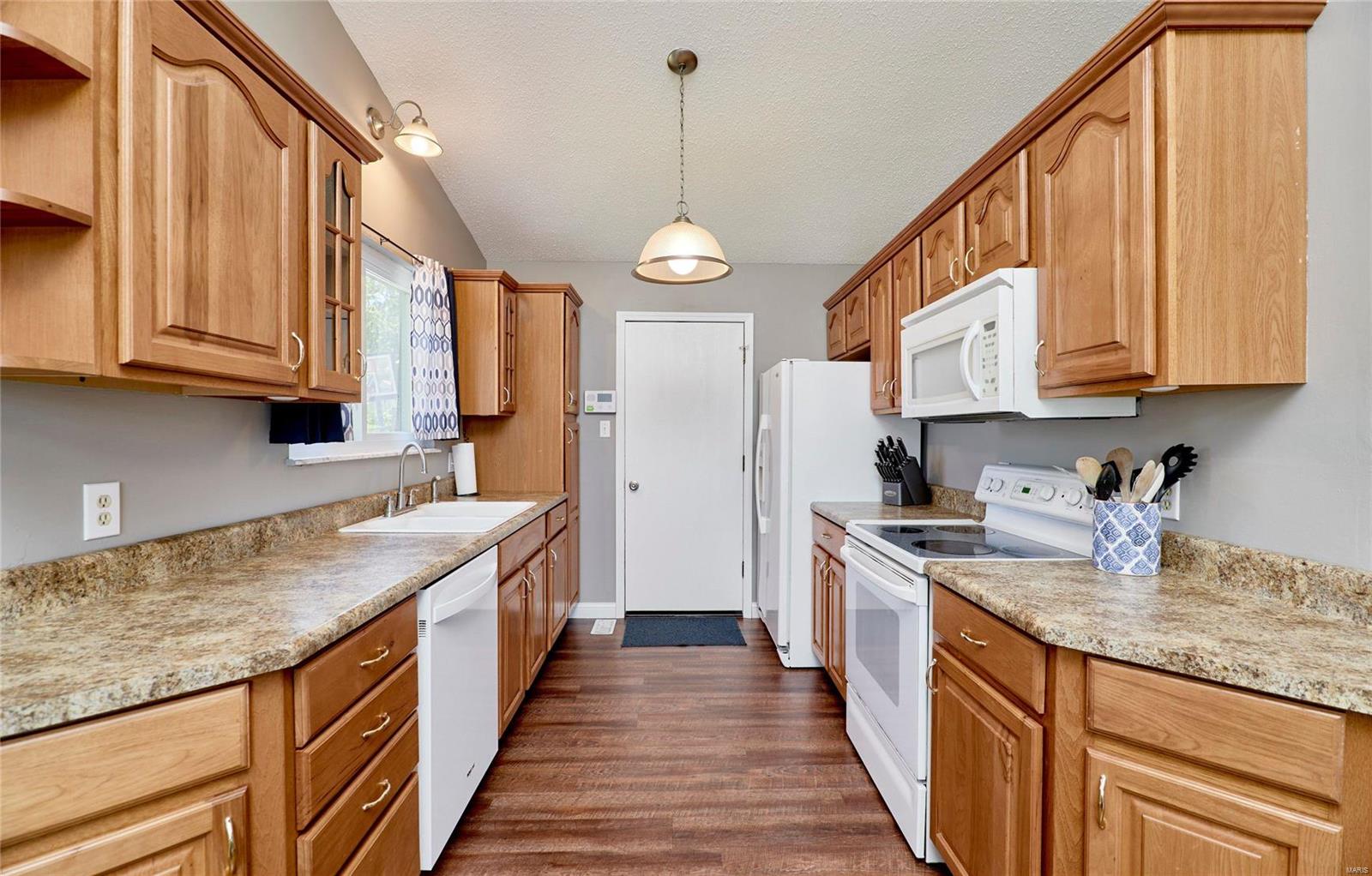 Lynnbrook #3 - Residential