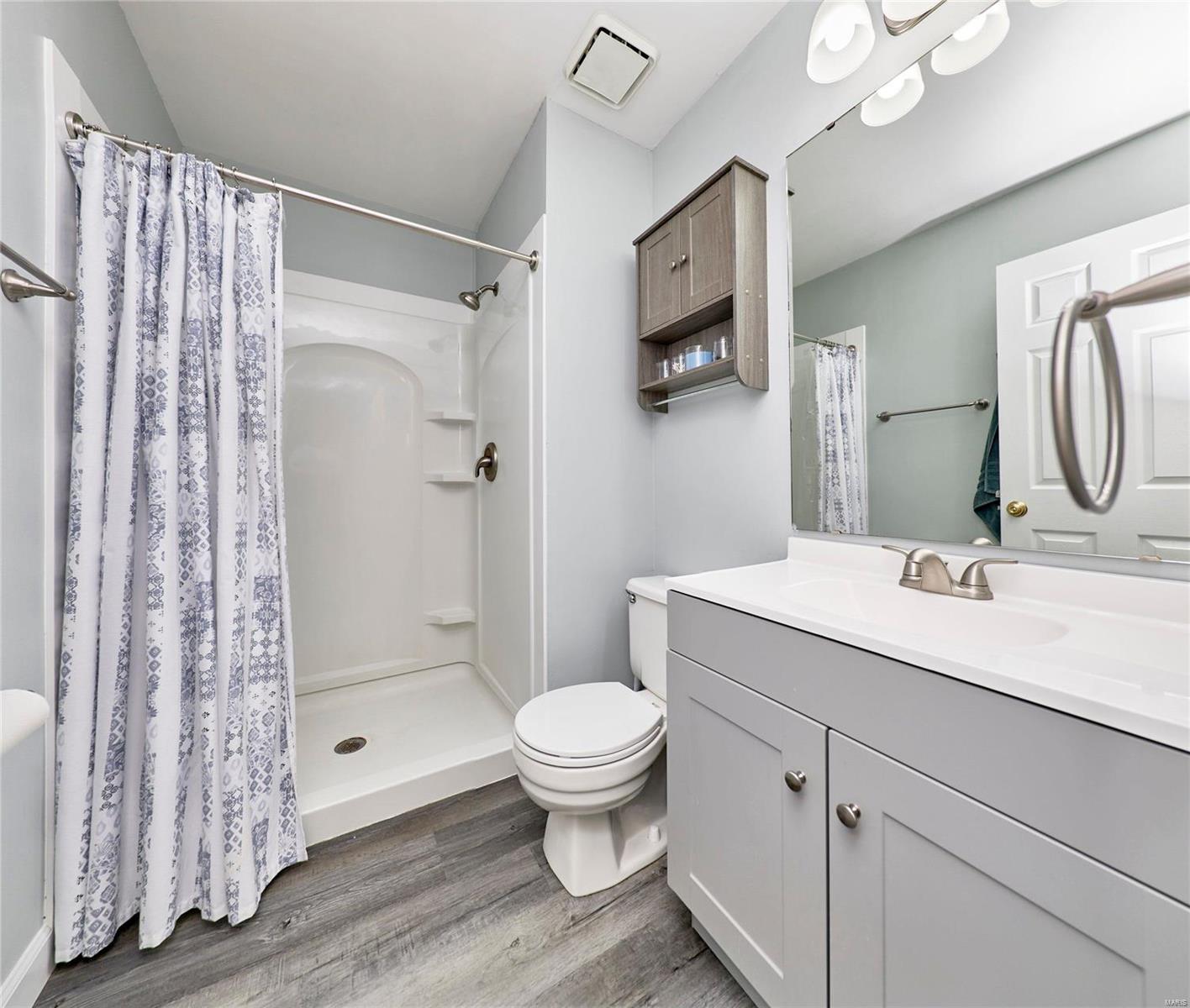 Lynnbrook #3 - Residential