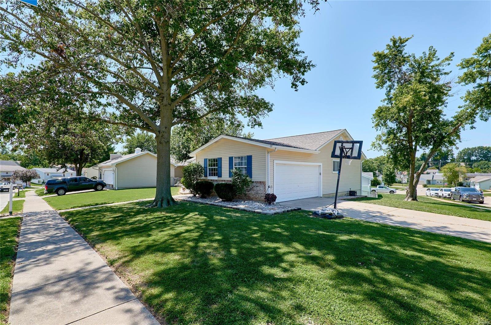 Lynnbrook #3 - Residential