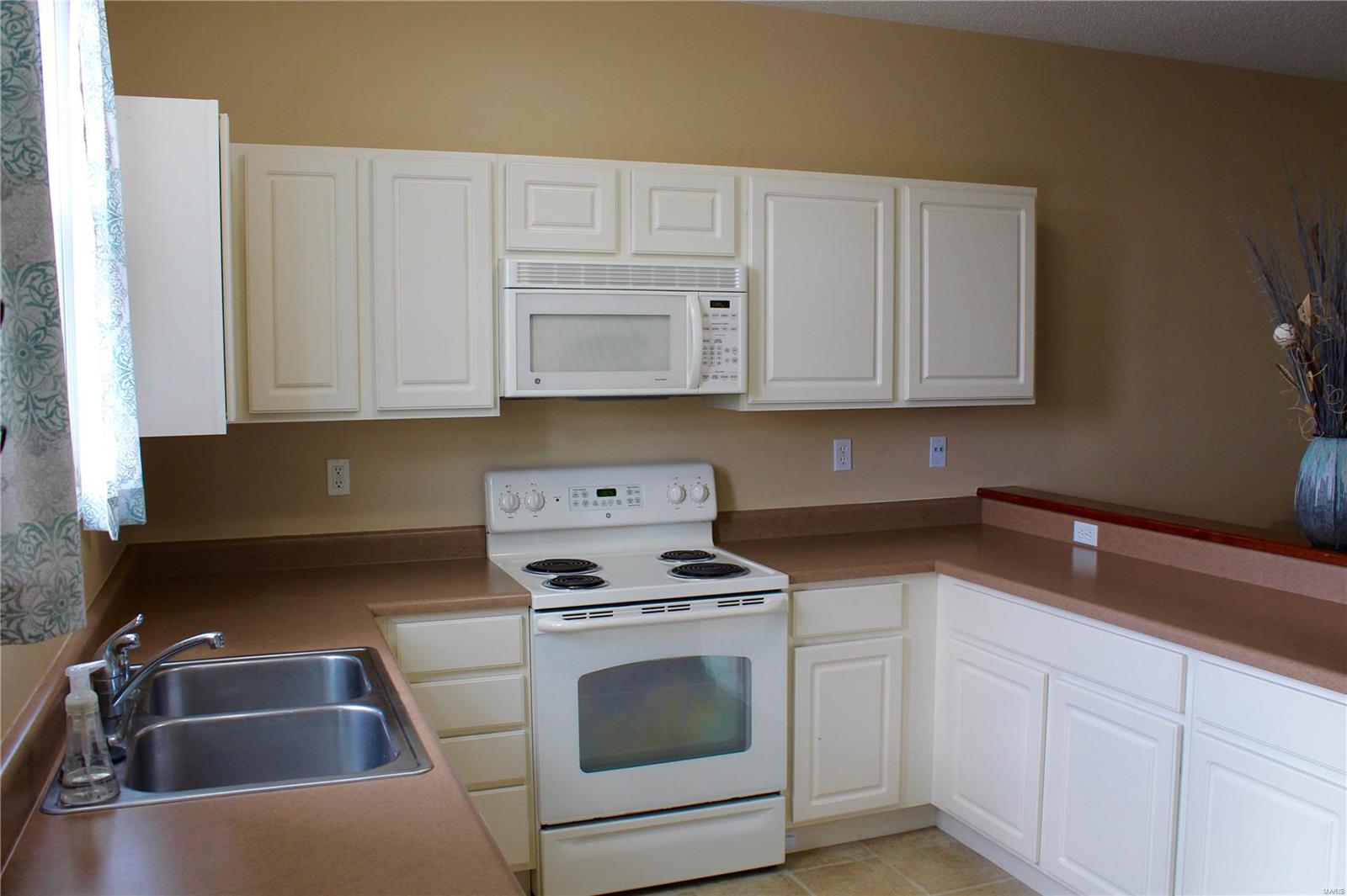 New Town At St Chas #1a - Residential