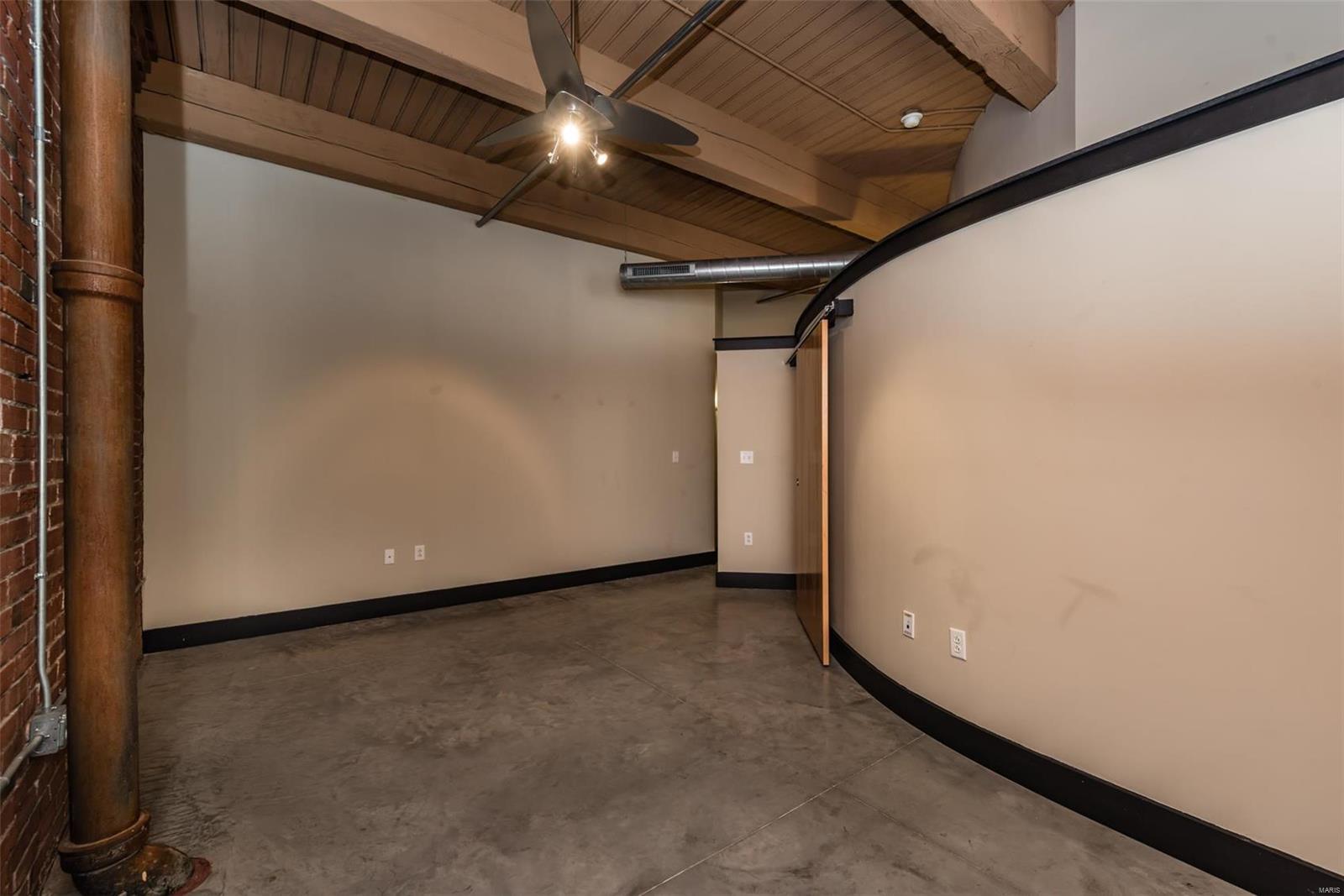 Lucas Lofts - Residential Lease