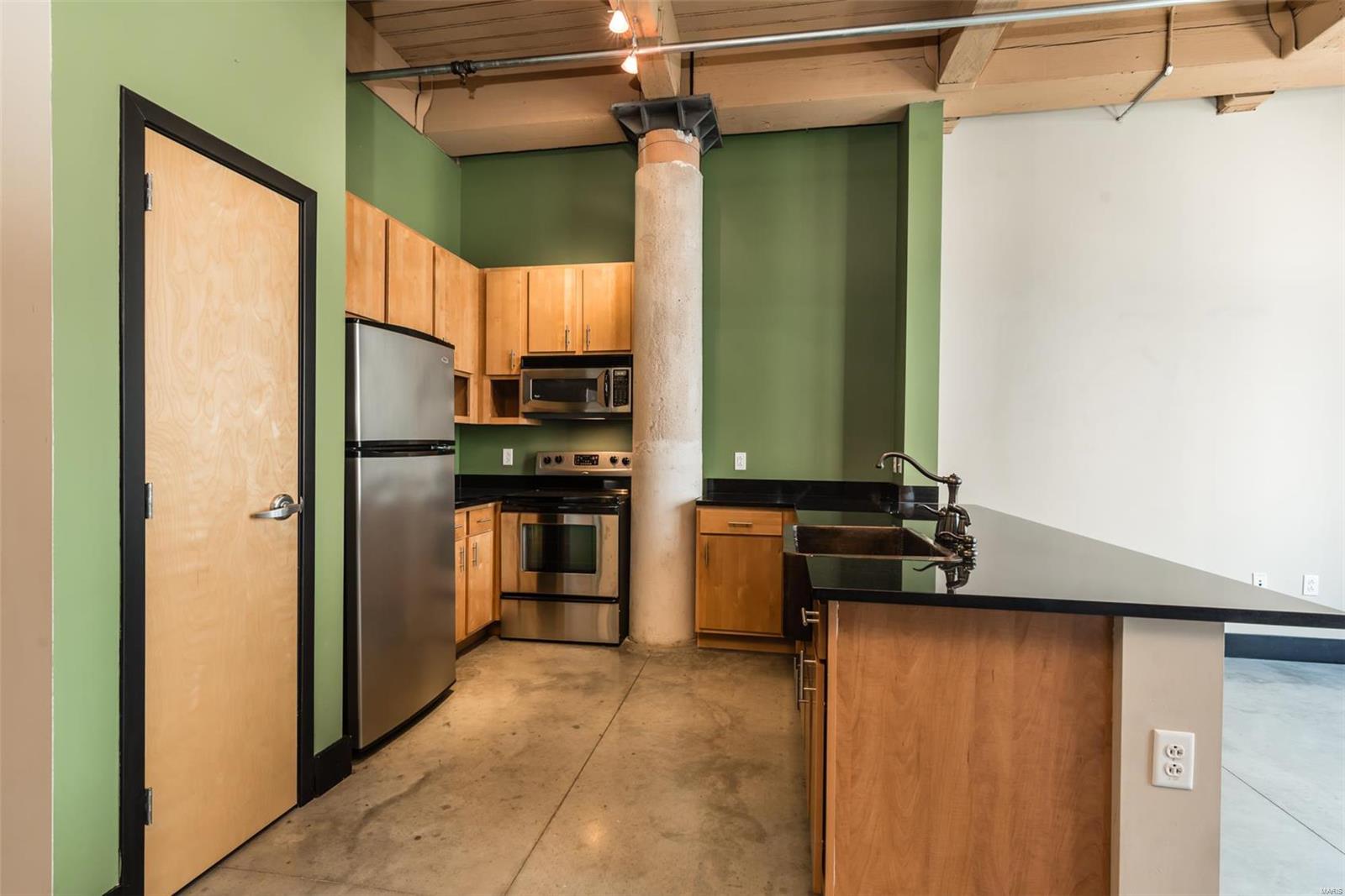Lucas Lofts - Residential Lease