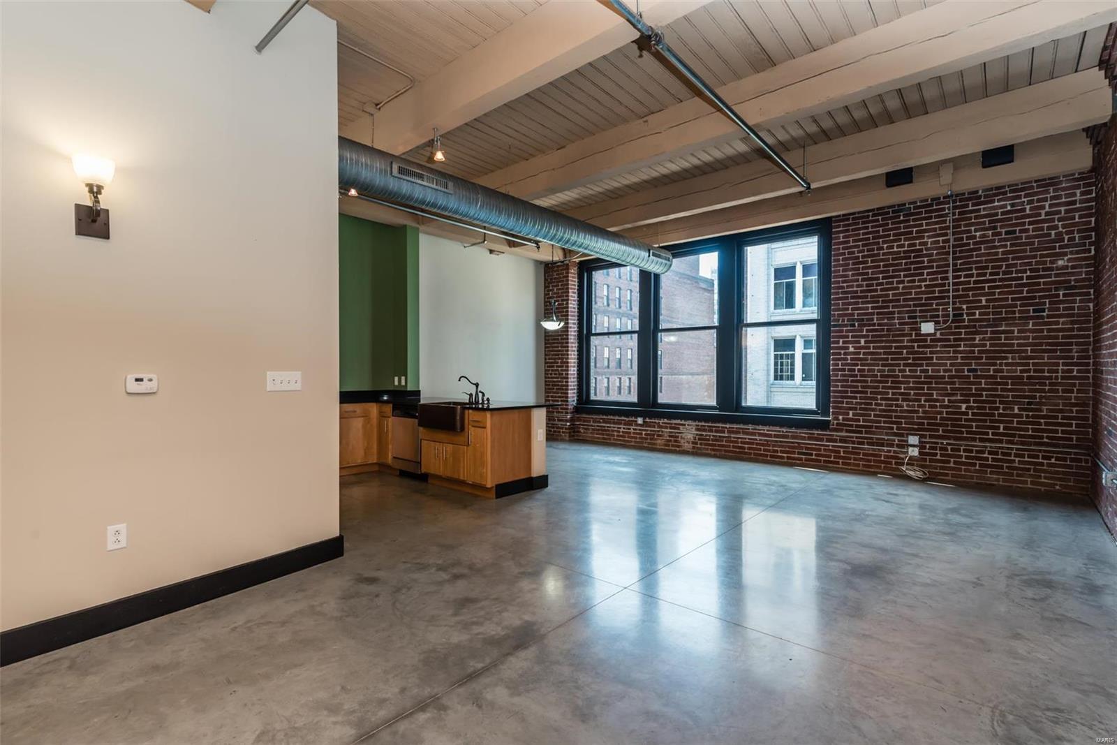 Lucas Lofts - Residential Lease