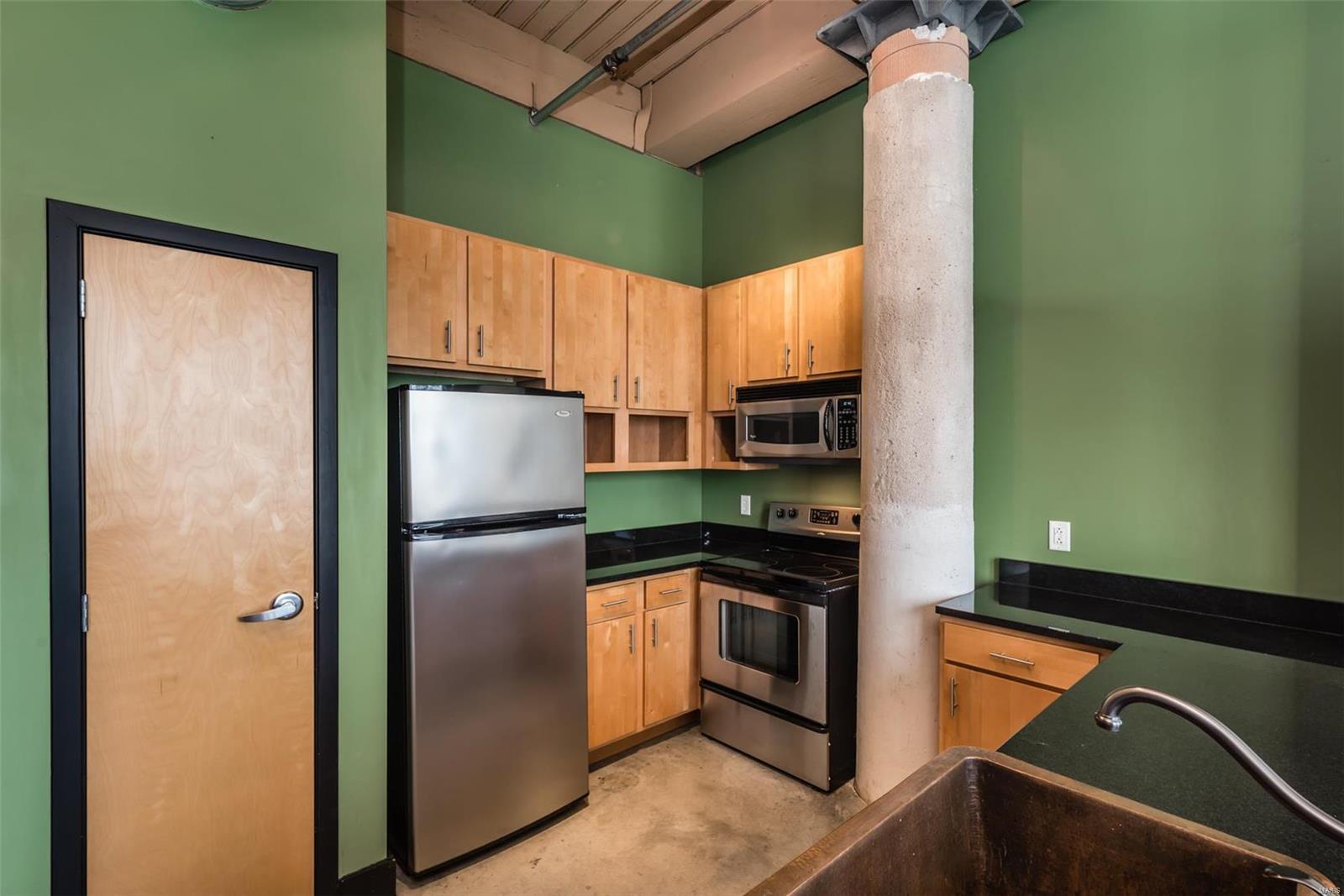 Lucas Lofts - Residential Lease