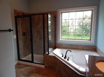 Albany Manor - Residential