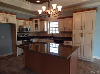 Albany Manor - Residential