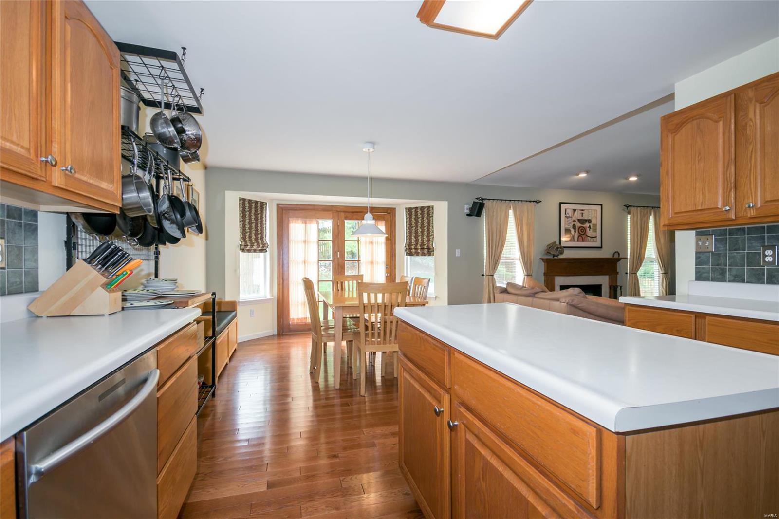 Stable Ridge Estate - Residential