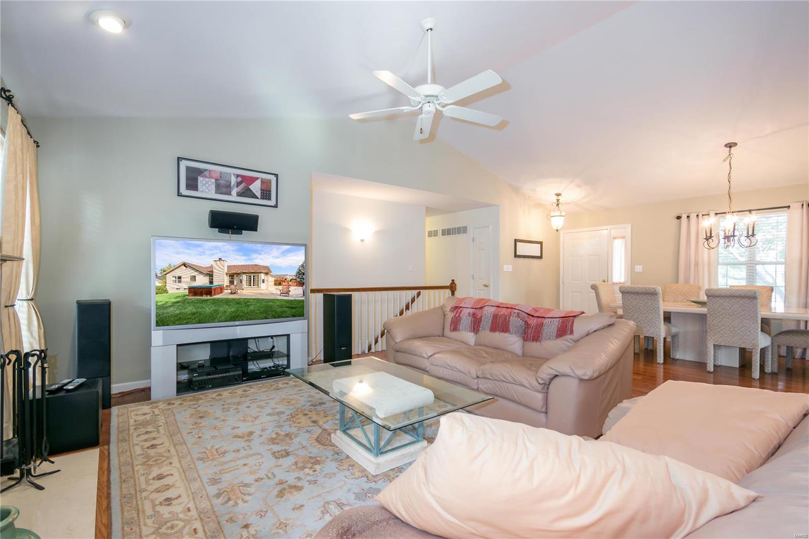 Stable Ridge Estate - Residential