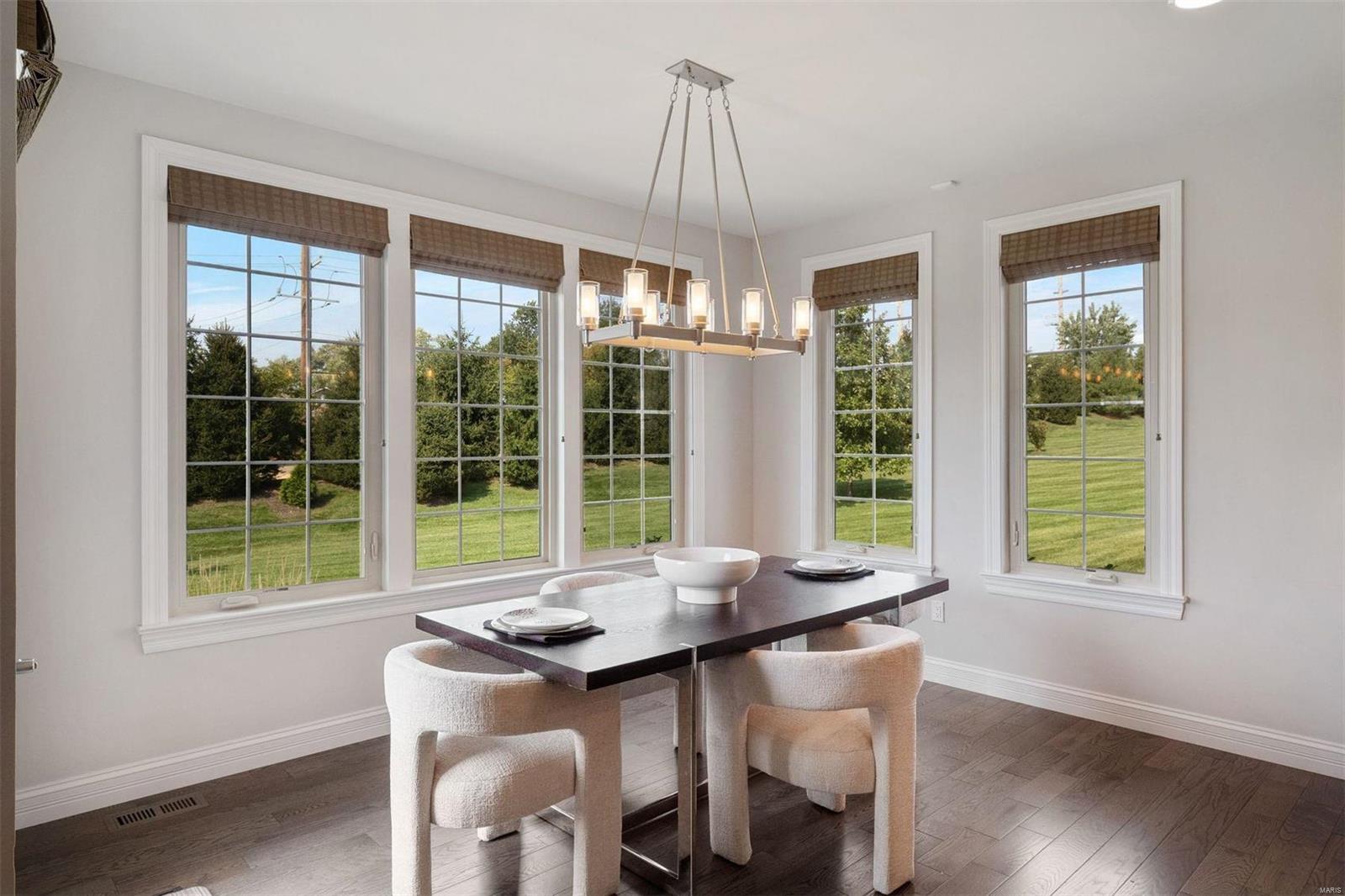 Woods Of Ladue The - Residential