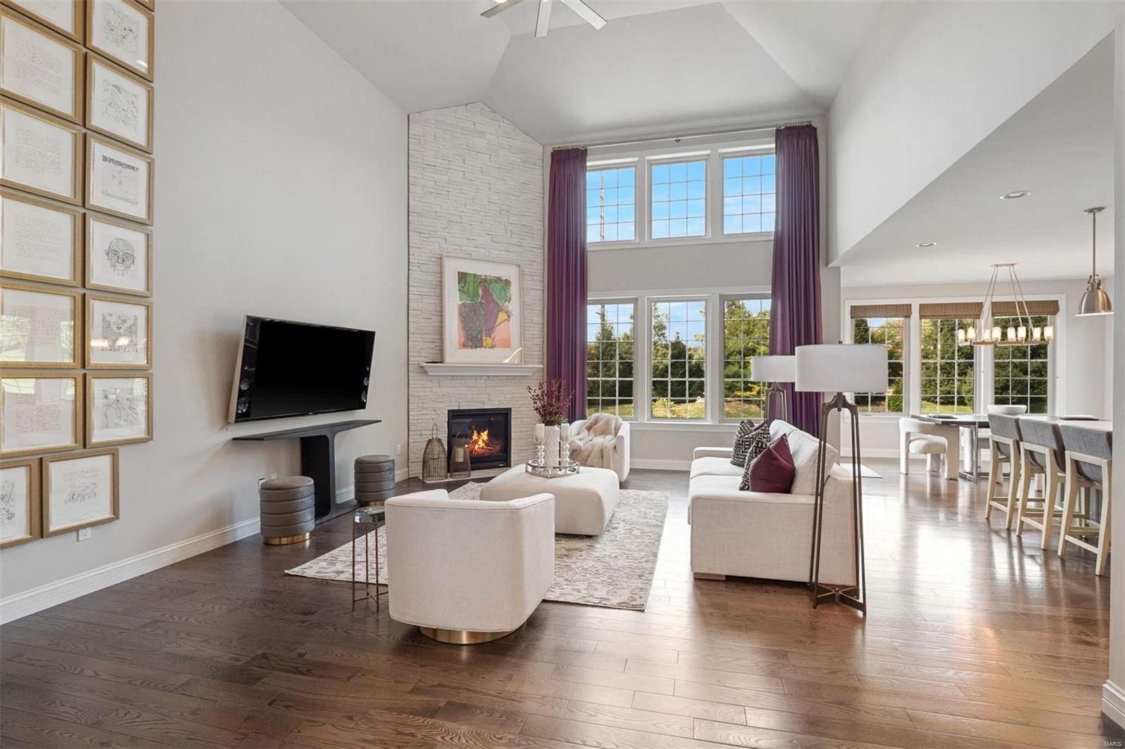 Woods Of Ladue The - Residential