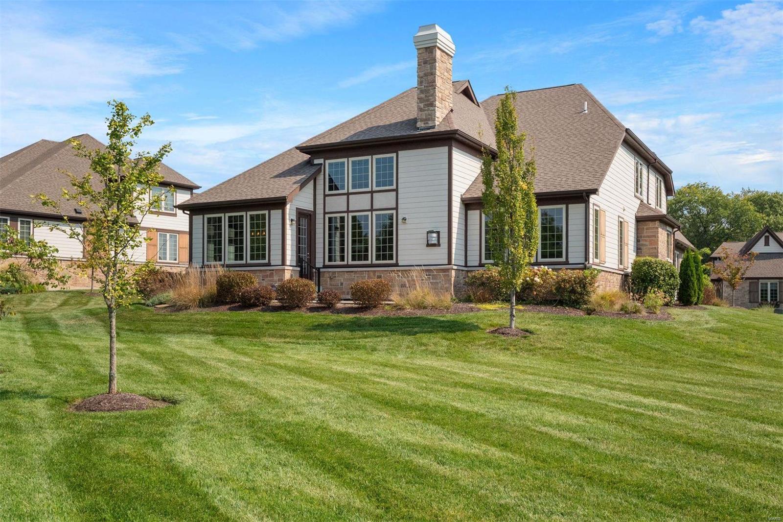 Woods Of Ladue The - Residential