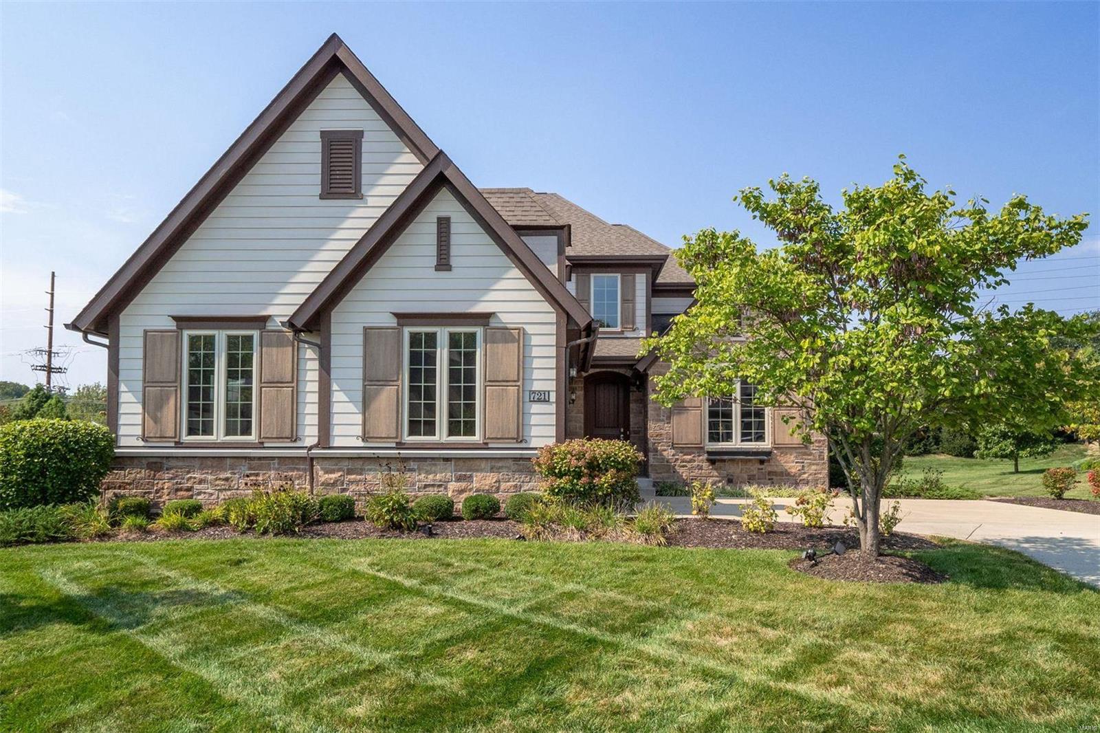 Woods Of Ladue The - Residential