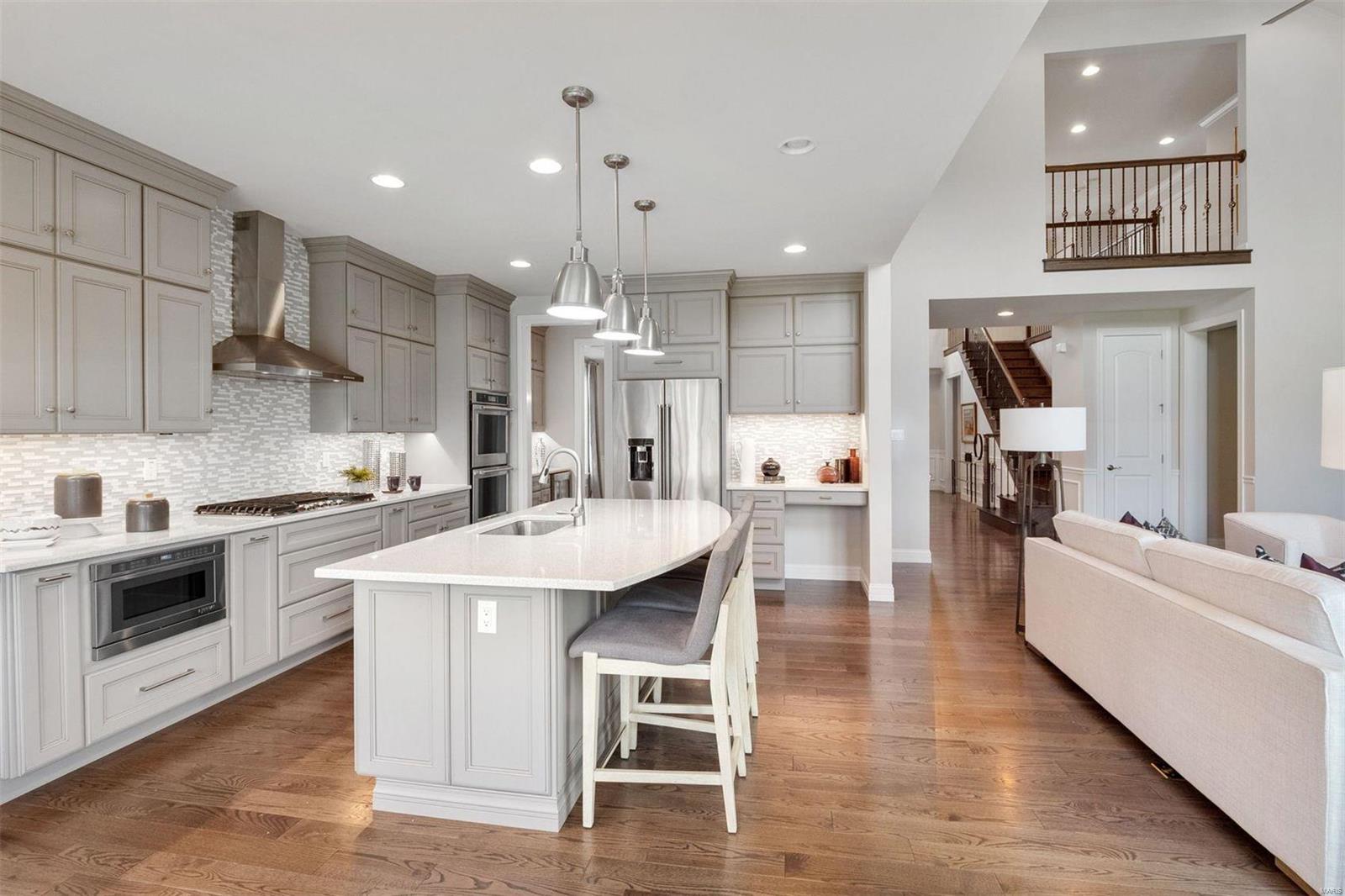 Woods Of Ladue The - Residential