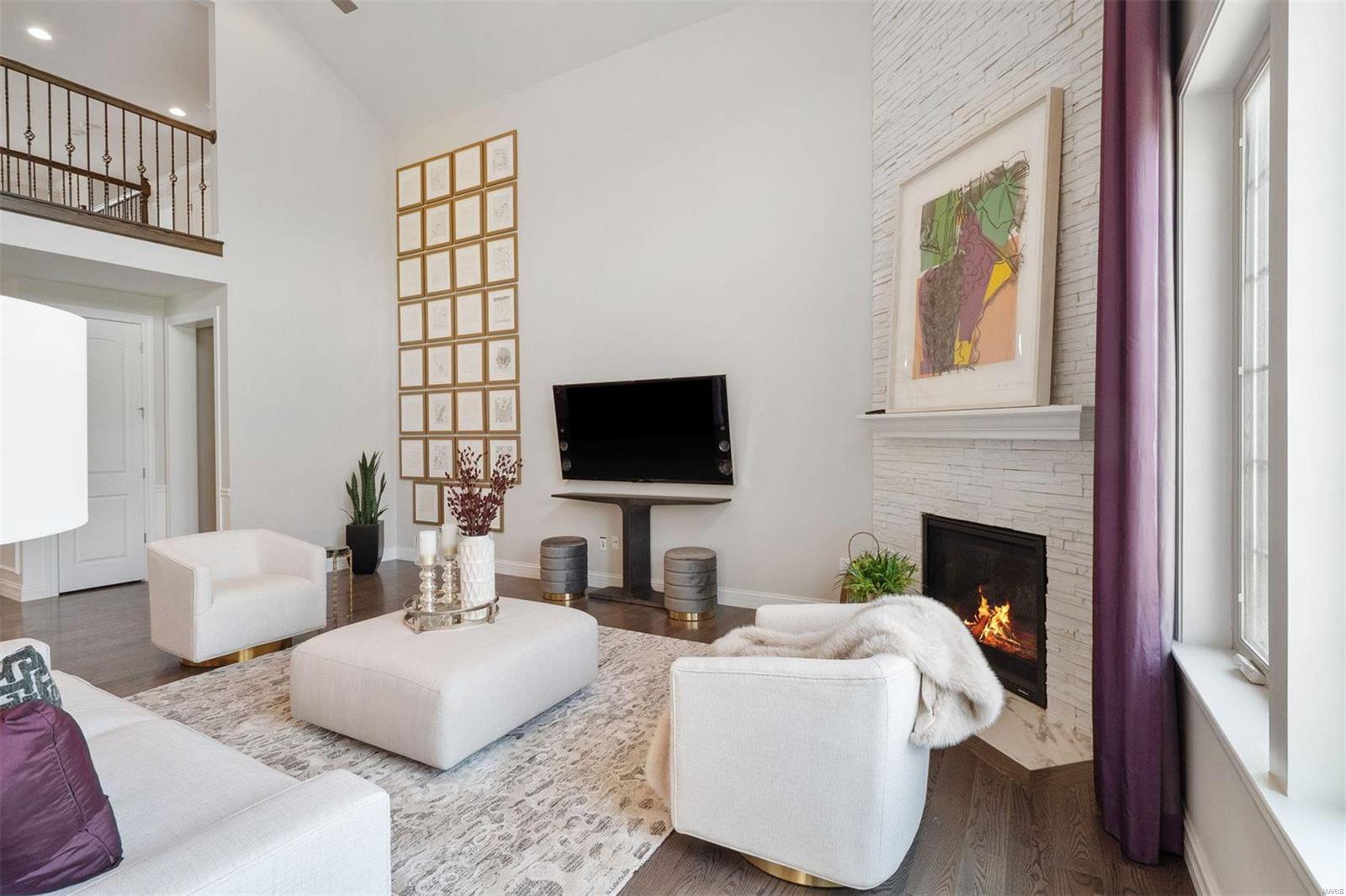 Woods Of Ladue The - Residential