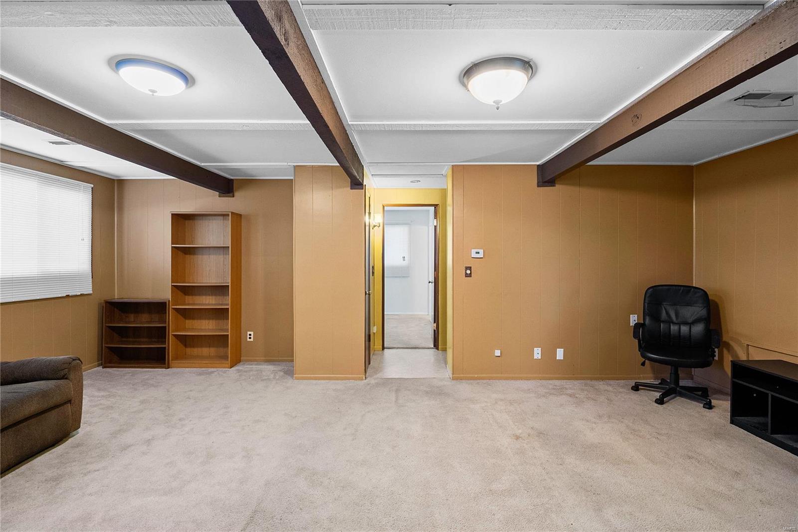 Florissant, Missouri 63033, United States, 3 Bedrooms Bedrooms, ,2 BathroomsBathrooms,Residential,Pending,16155