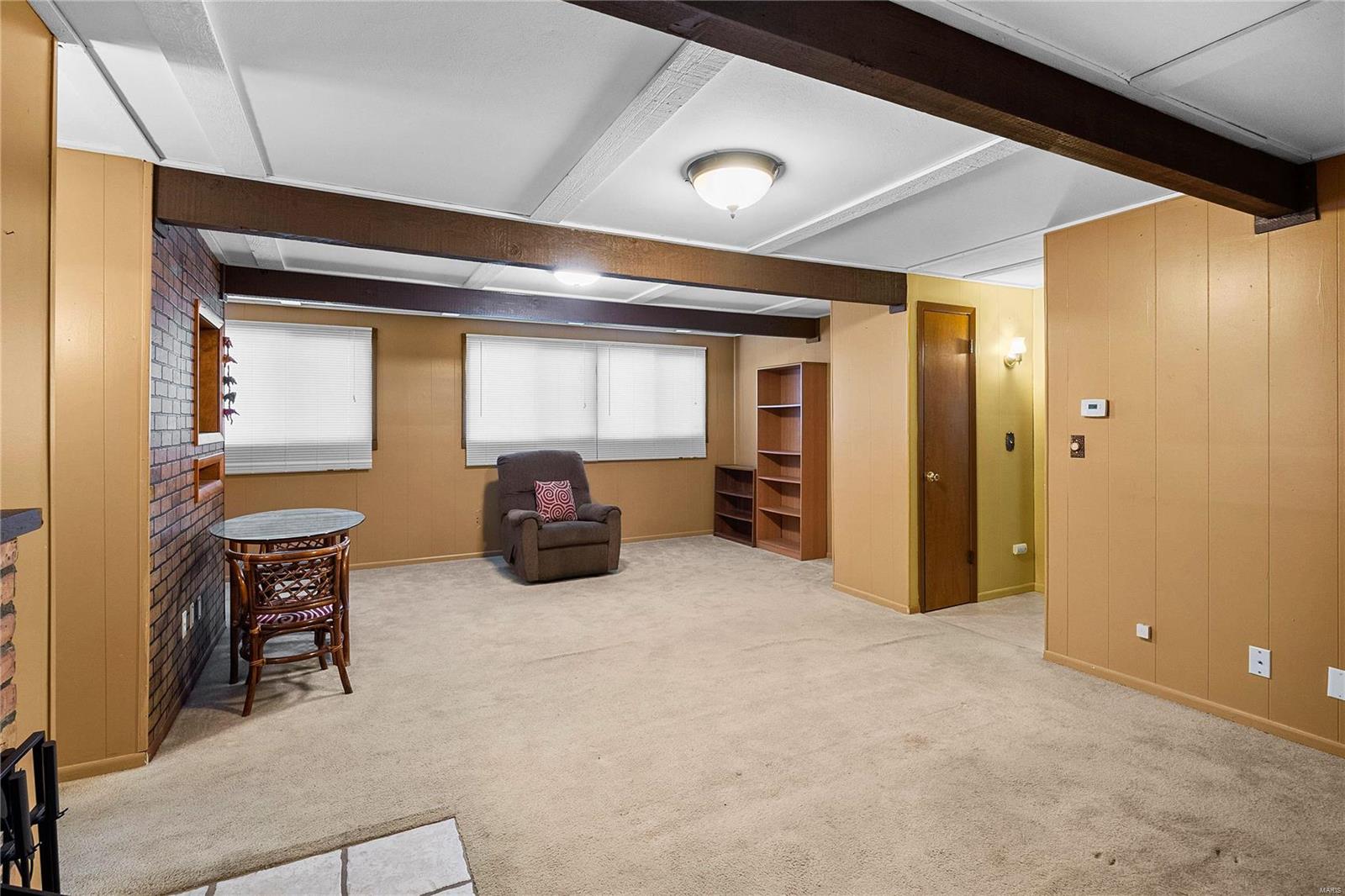 Florissant, Missouri 63033, United States, 3 Bedrooms Bedrooms, ,2 BathroomsBathrooms,Residential,Pending,16155