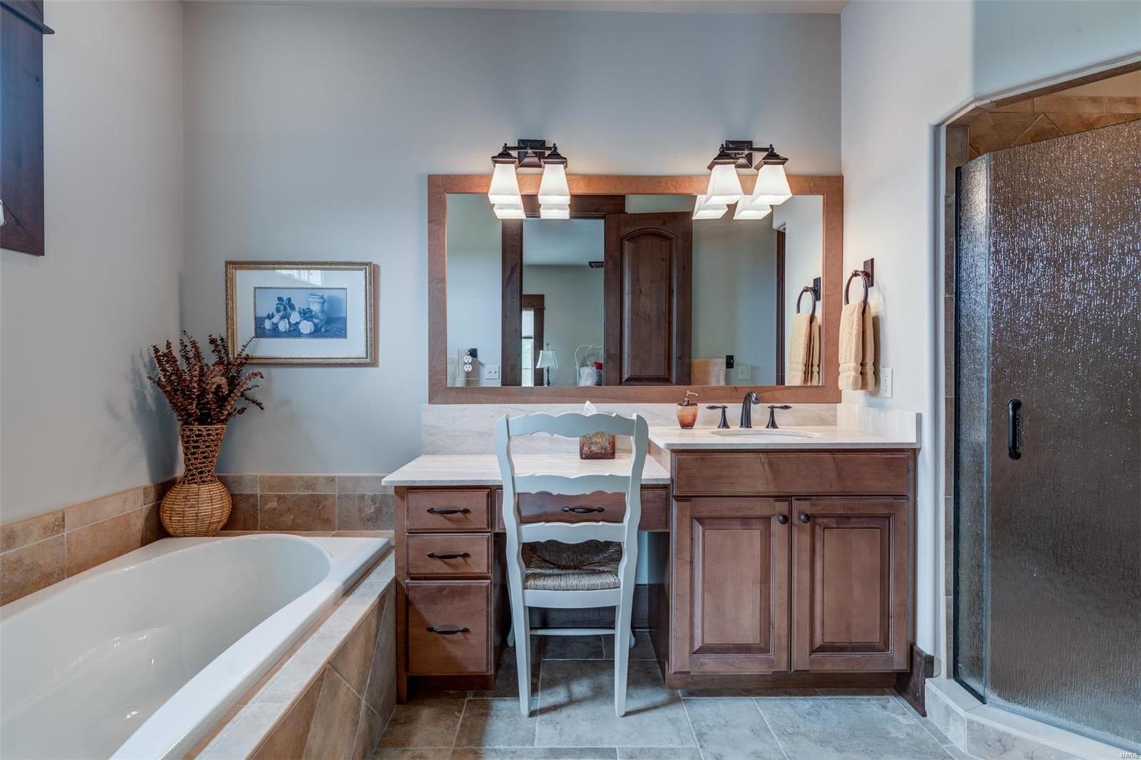 Puellman Road Lt Split - Residential