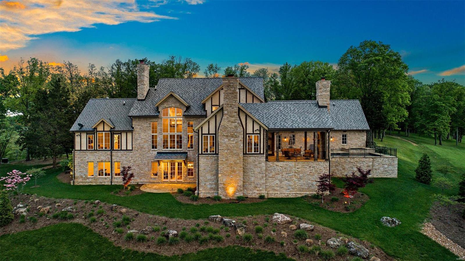 Puellman Road Lt Split - Residential