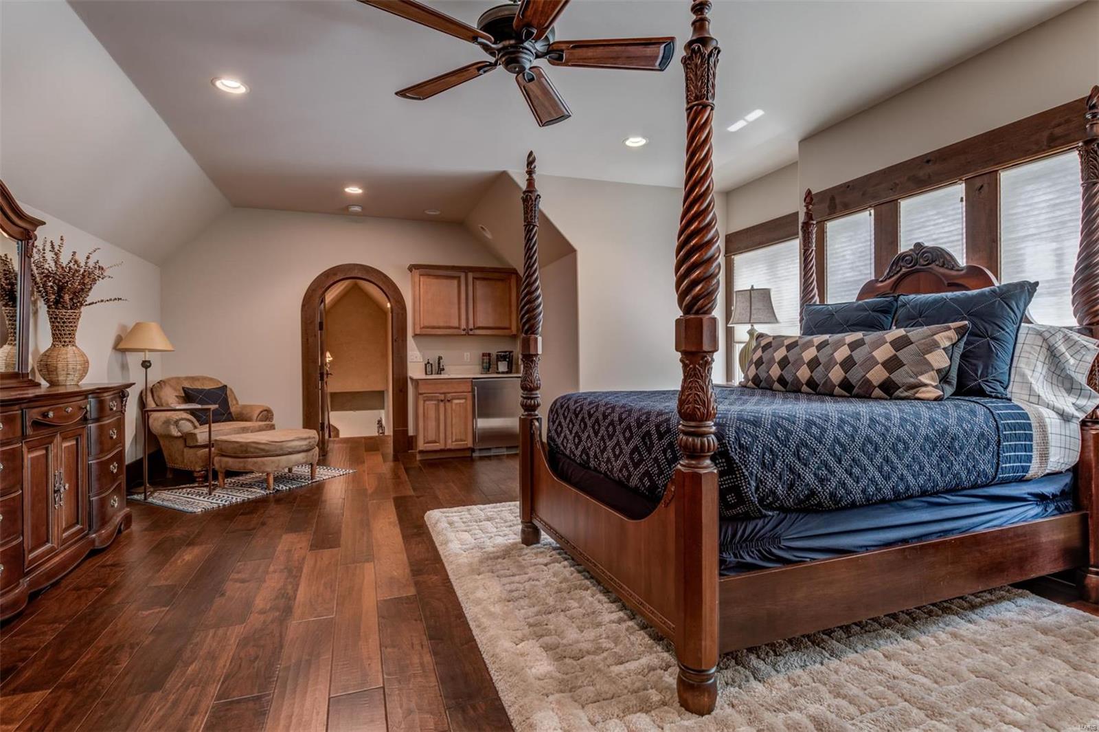 Puellman Road Lt Split - Residential