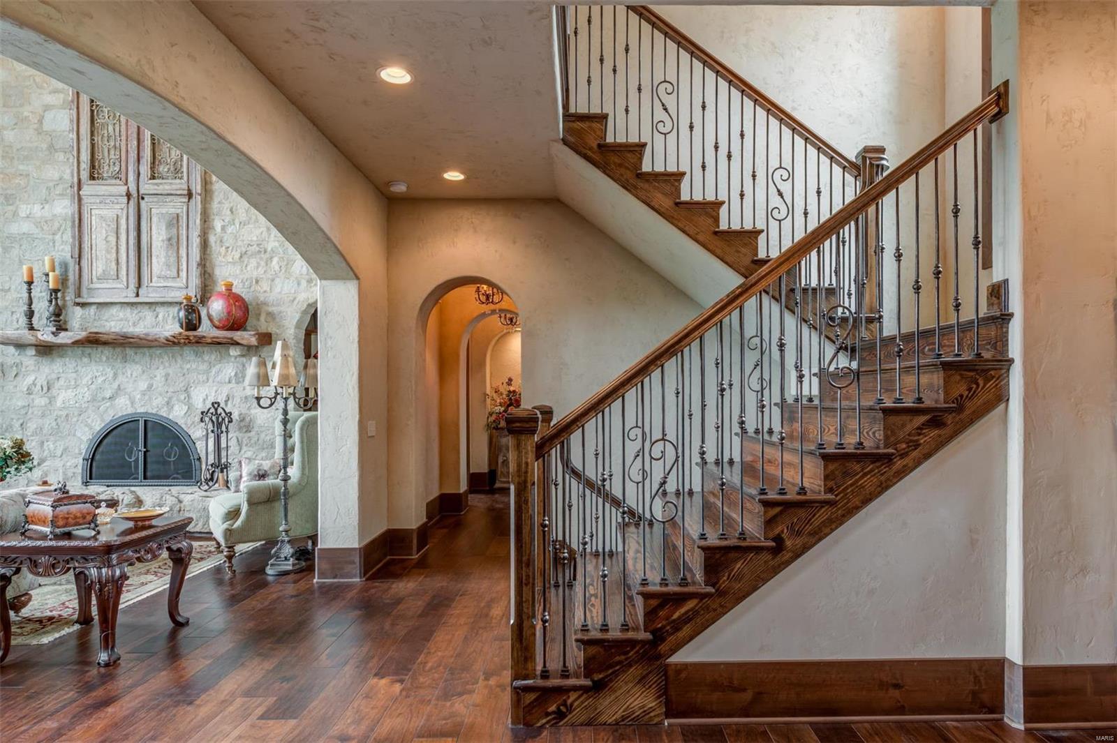 Puellman Road Lt Split - Residential