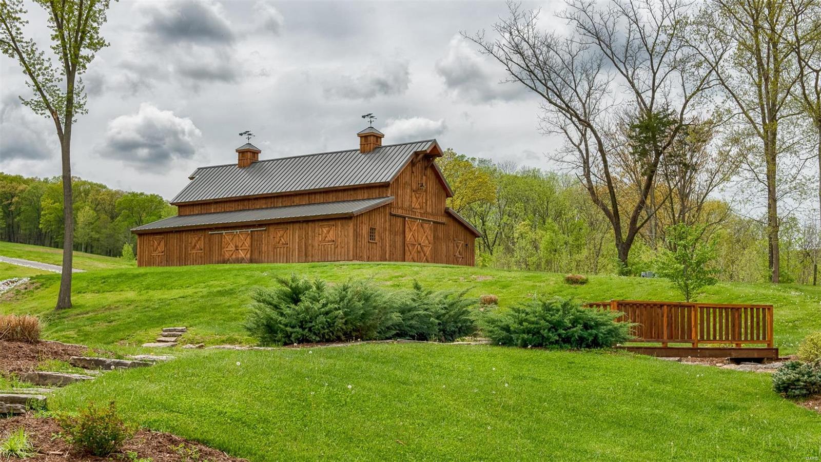 Puellman Road Lt Split - Residential