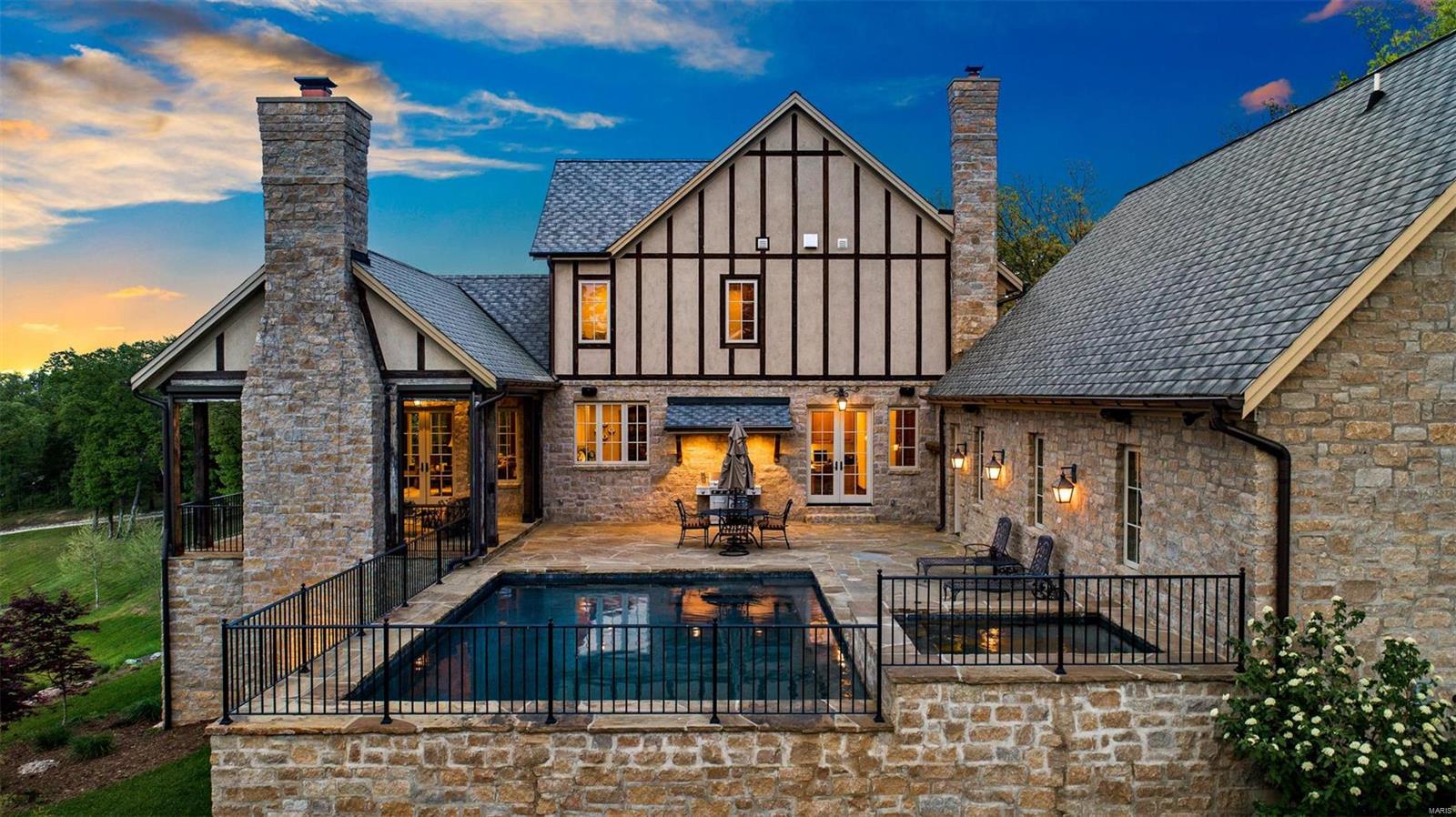 Puellman Road Lt Split - Residential