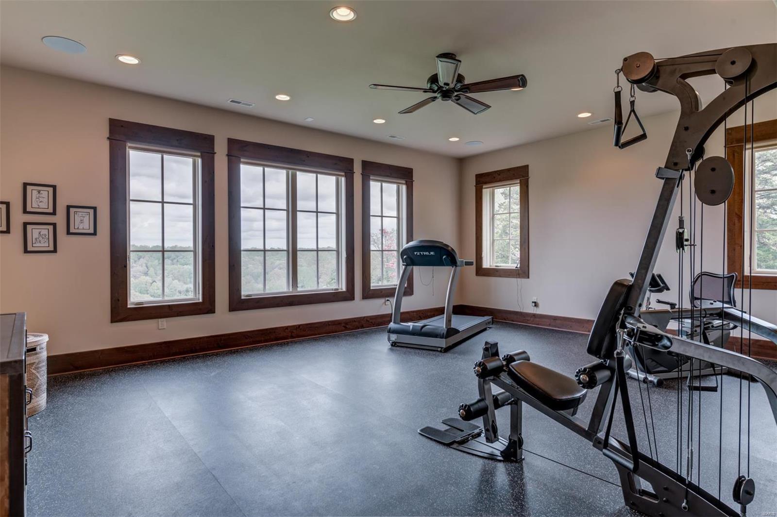 Puellman Road Lt Split - Residential