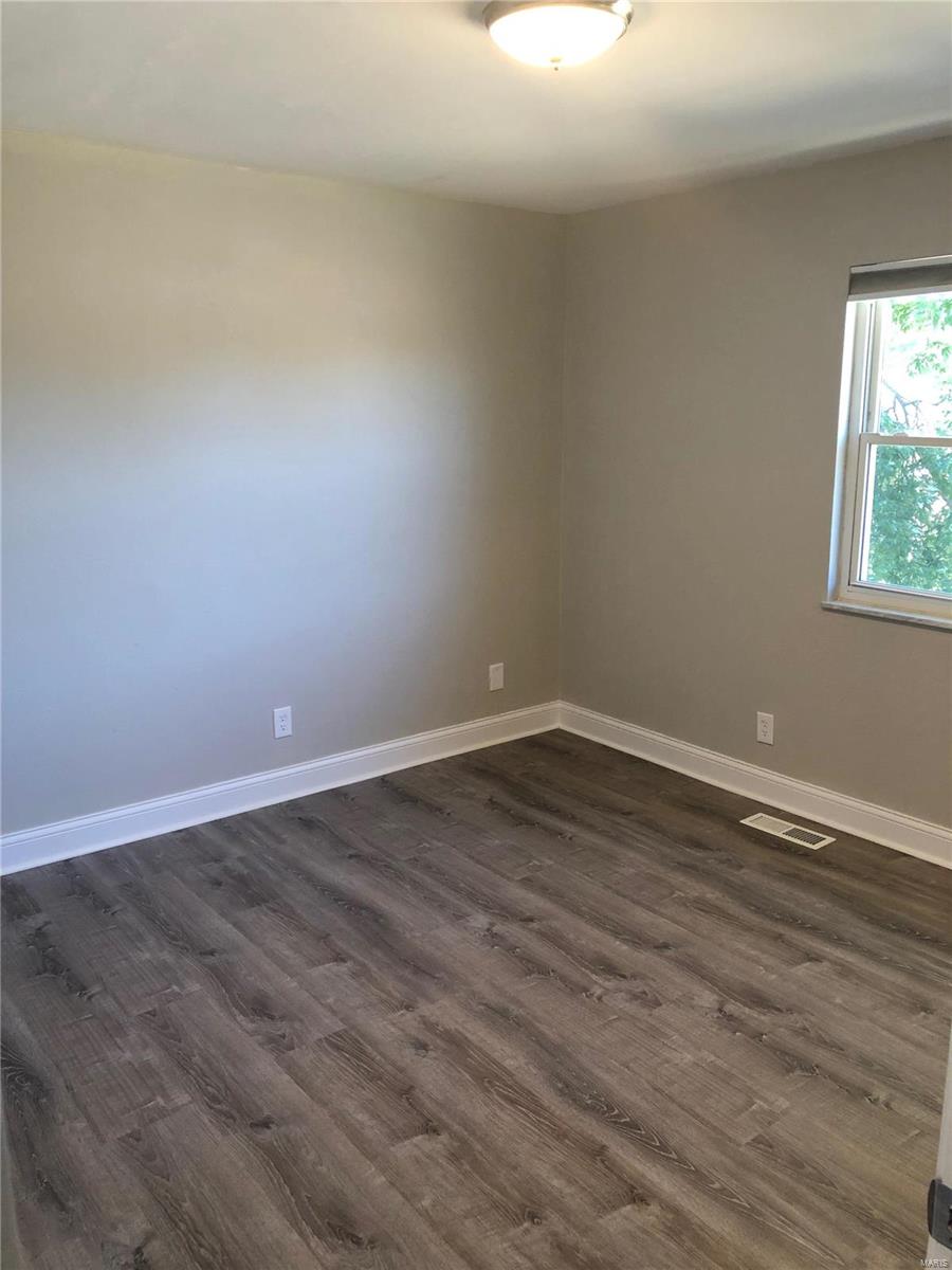 Lakeshire Park - Residential Lease