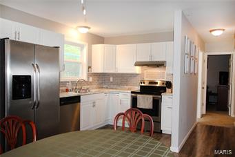 COUNTRY VILLAGE - Residential