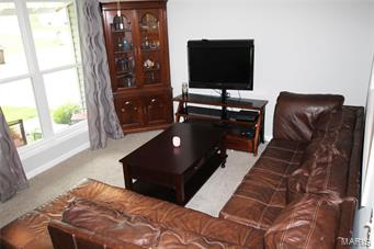 COUNTRY VILLAGE - Residential