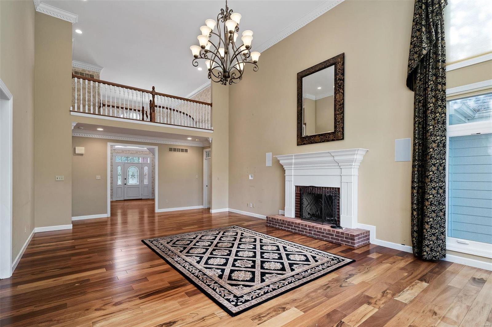 Pine Creek - Residential