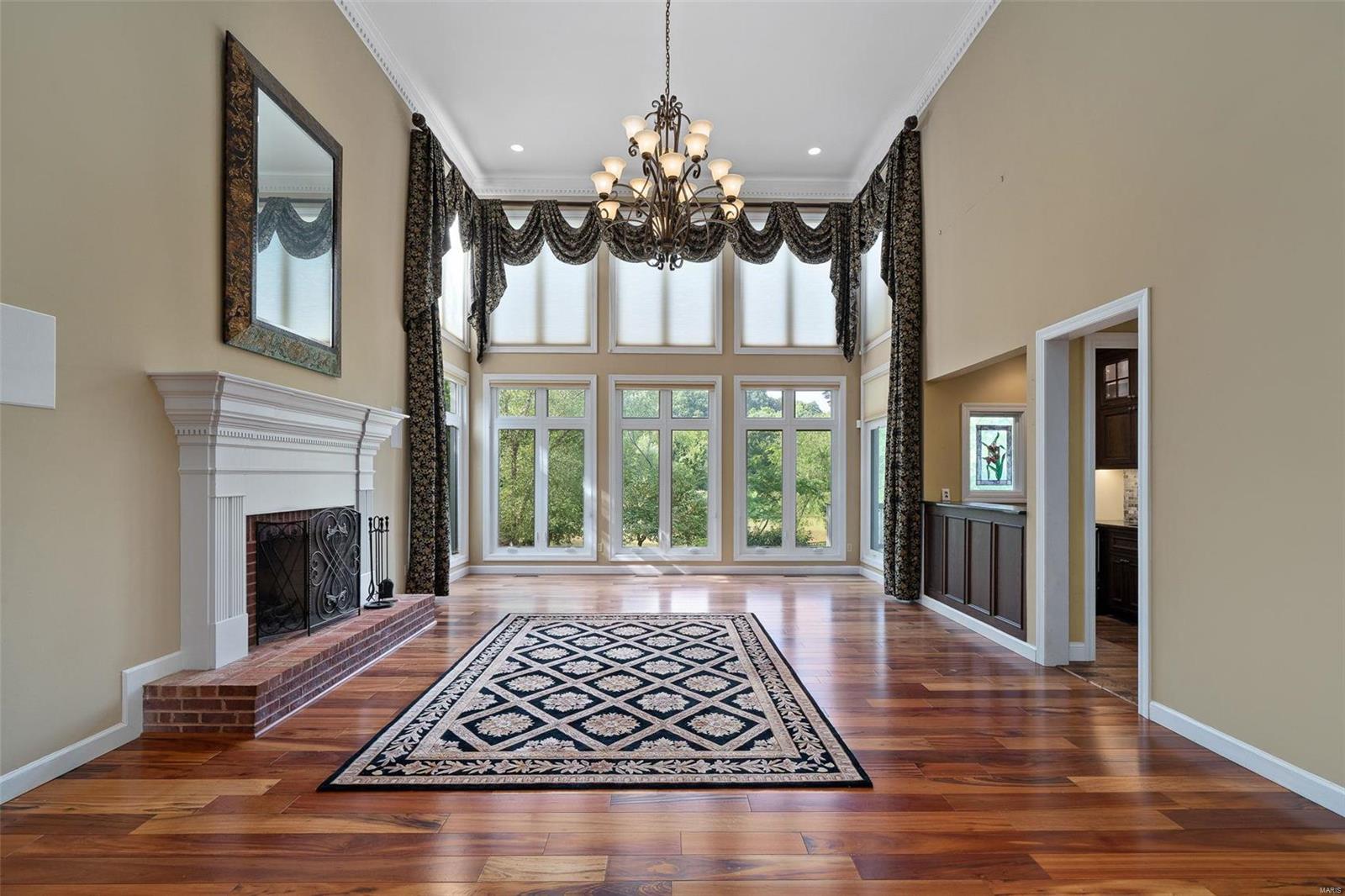 Pine Creek - Residential