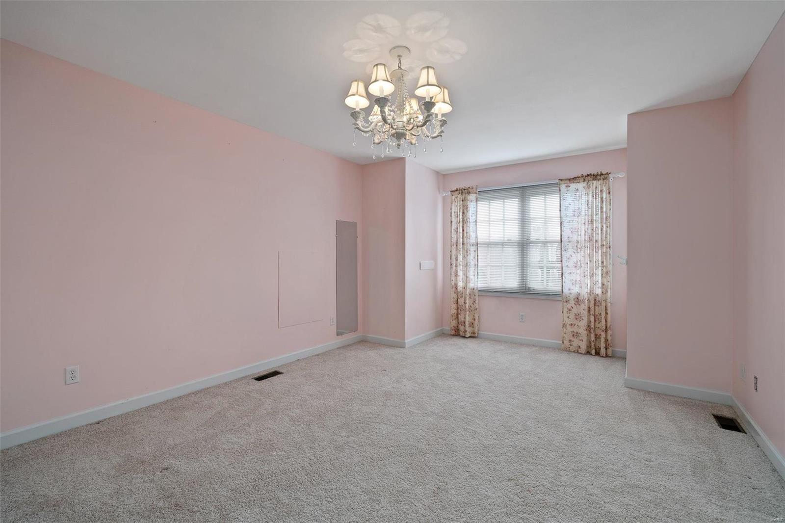 Pine Creek - Residential