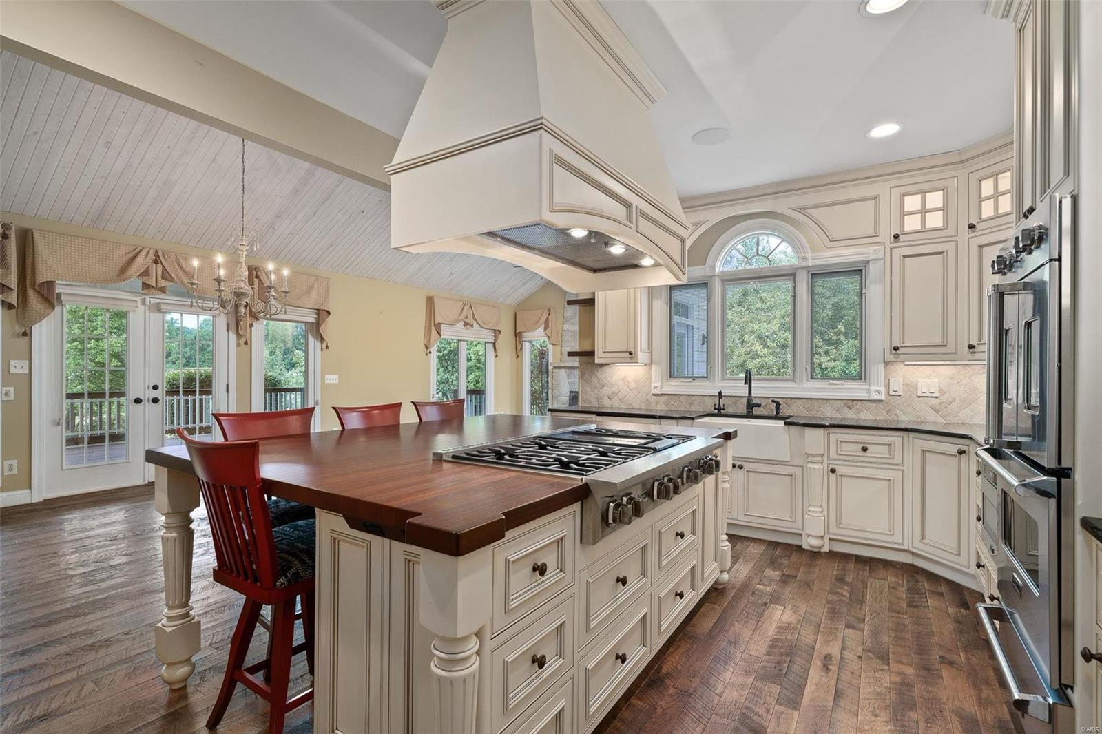 Pine Creek - Residential