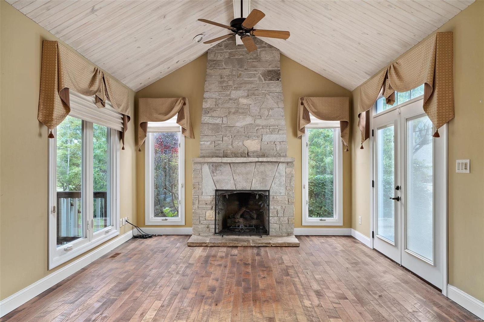 Pine Creek - Residential