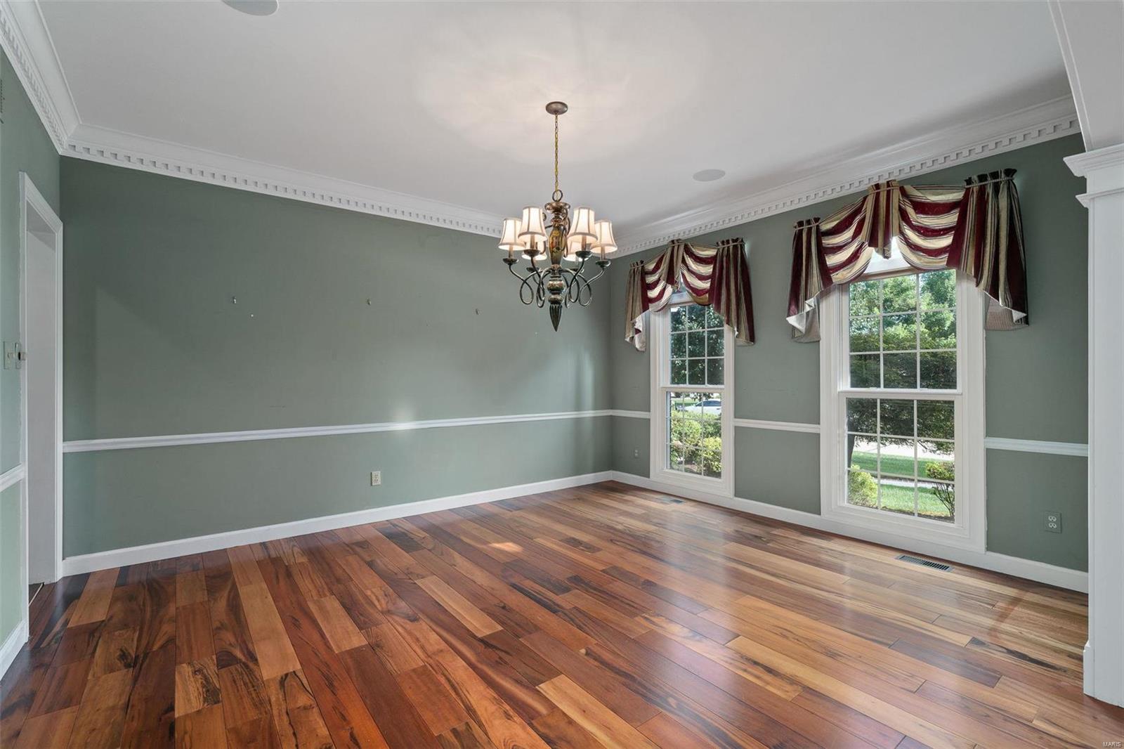 Pine Creek - Residential