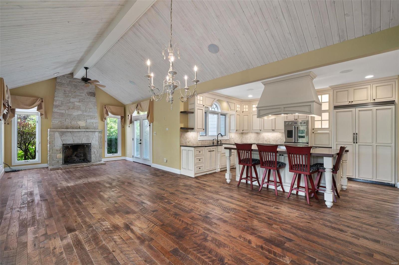 Pine Creek - Residential