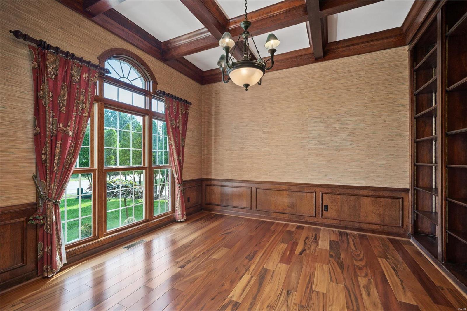 Pine Creek - Residential