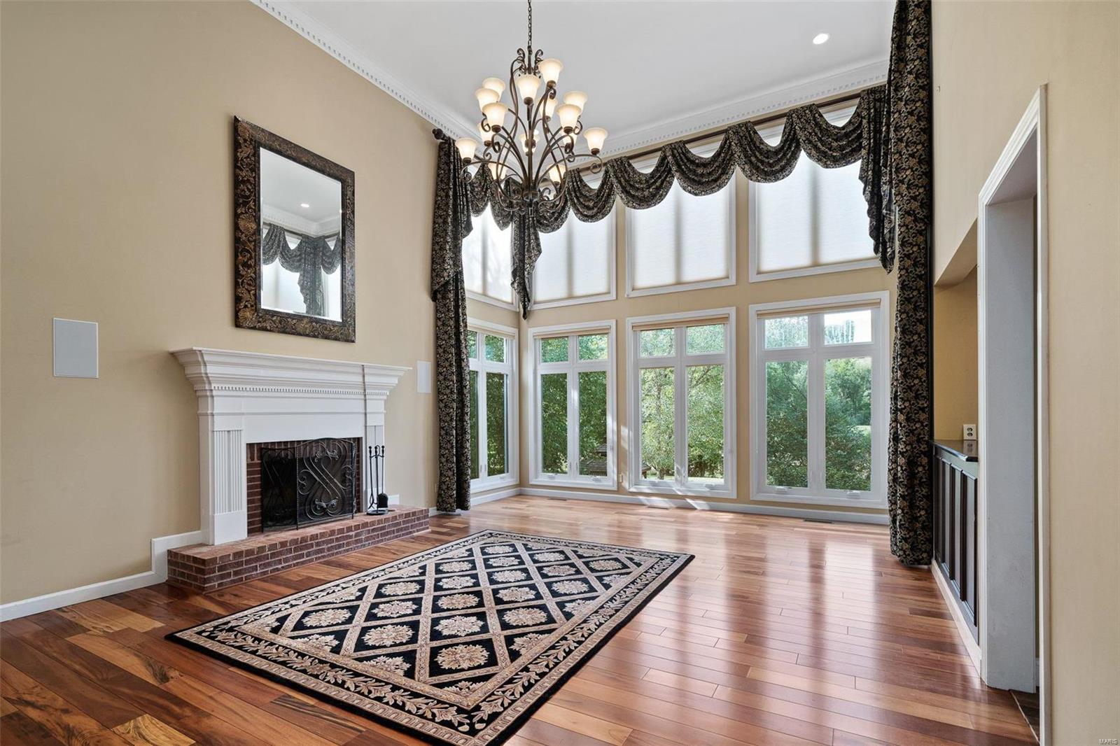 Pine Creek - Residential