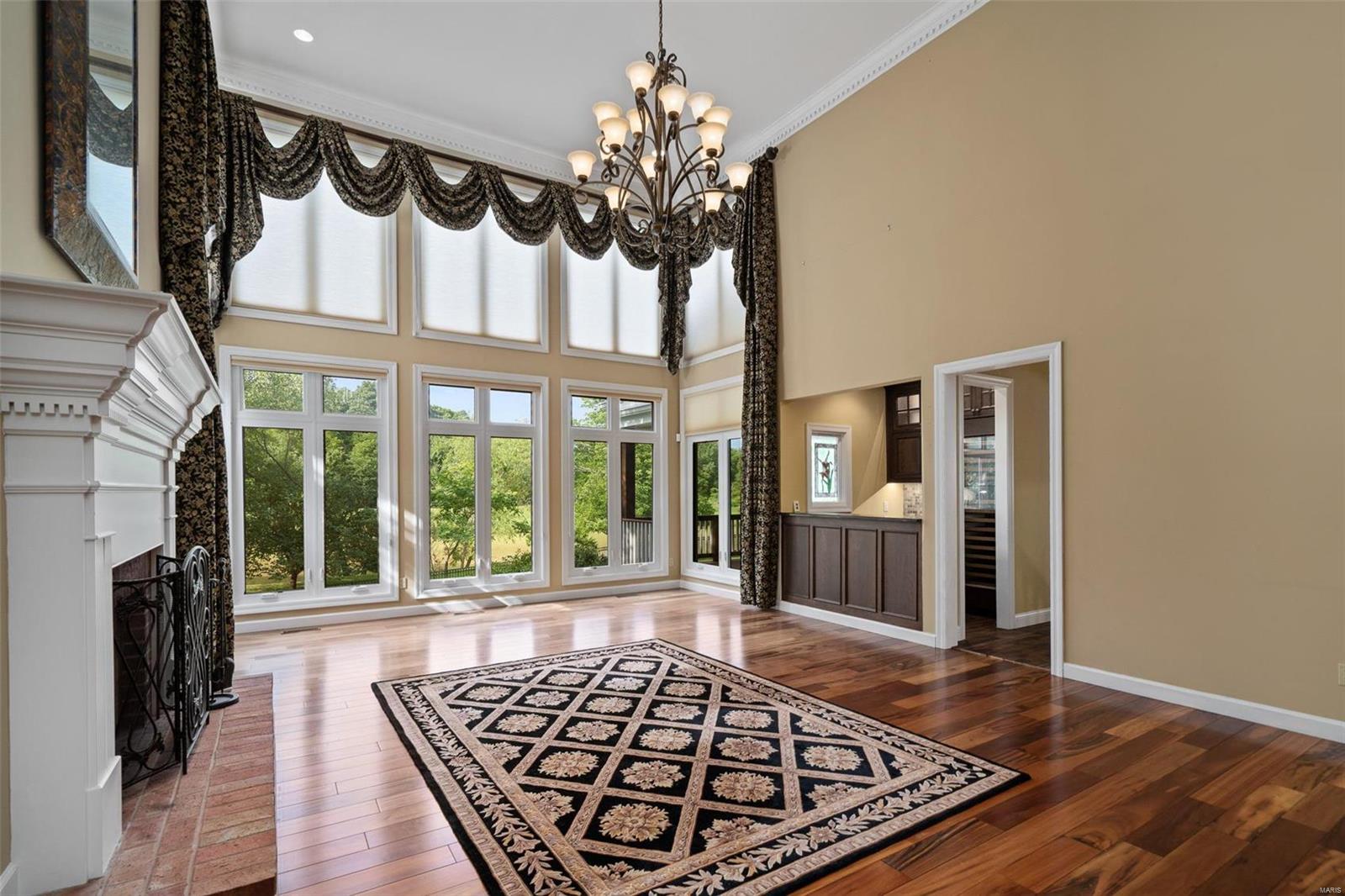 Pine Creek - Residential