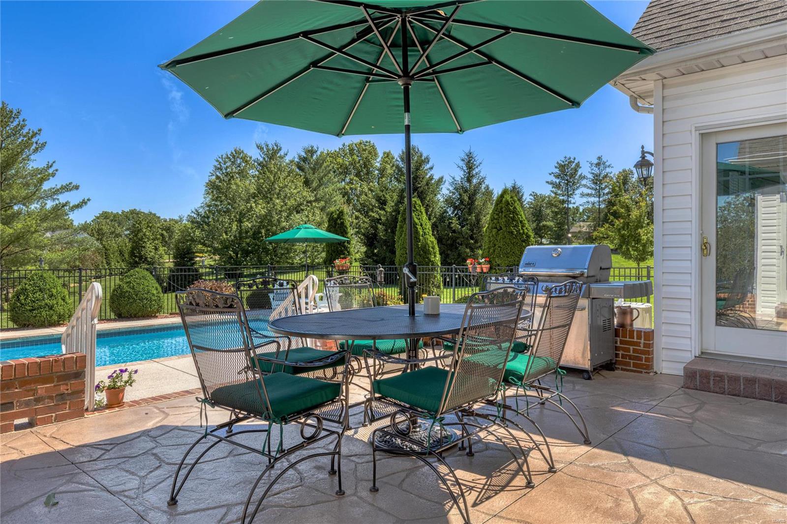 Camelot - Residential