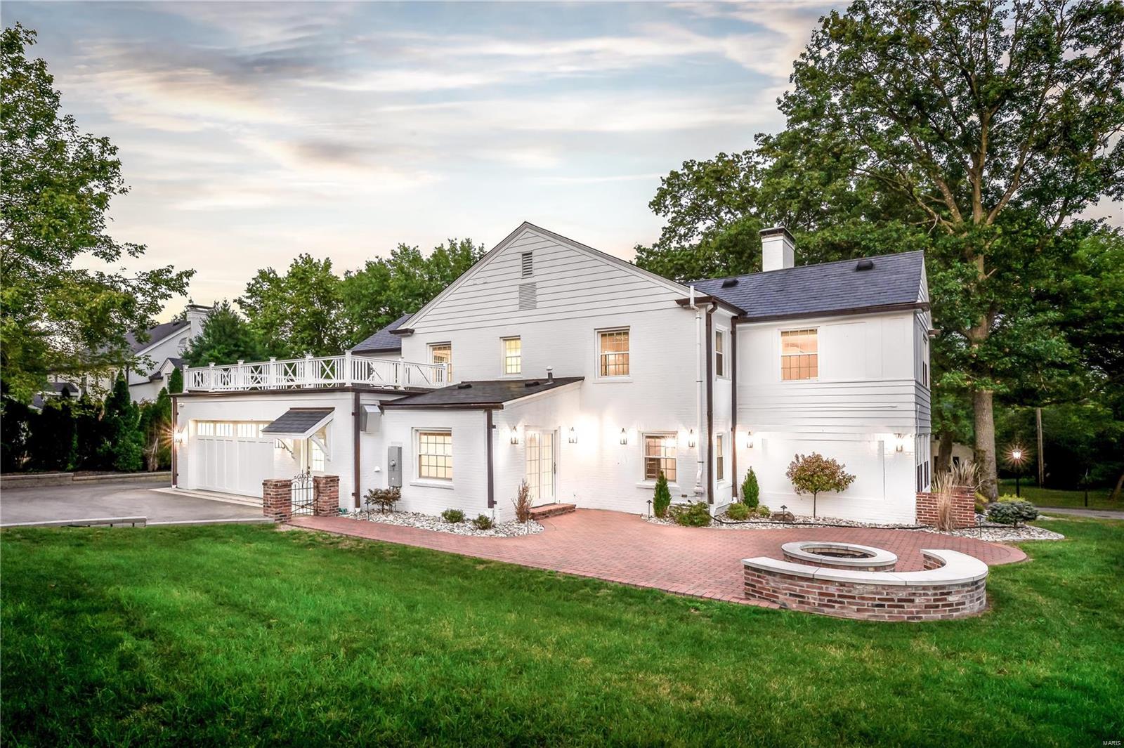 La Hacienda - Residential