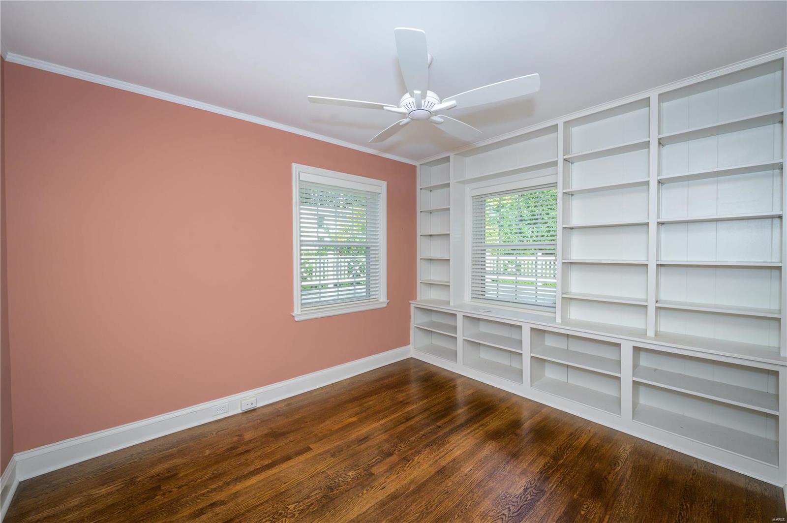 La Hacienda - Residential