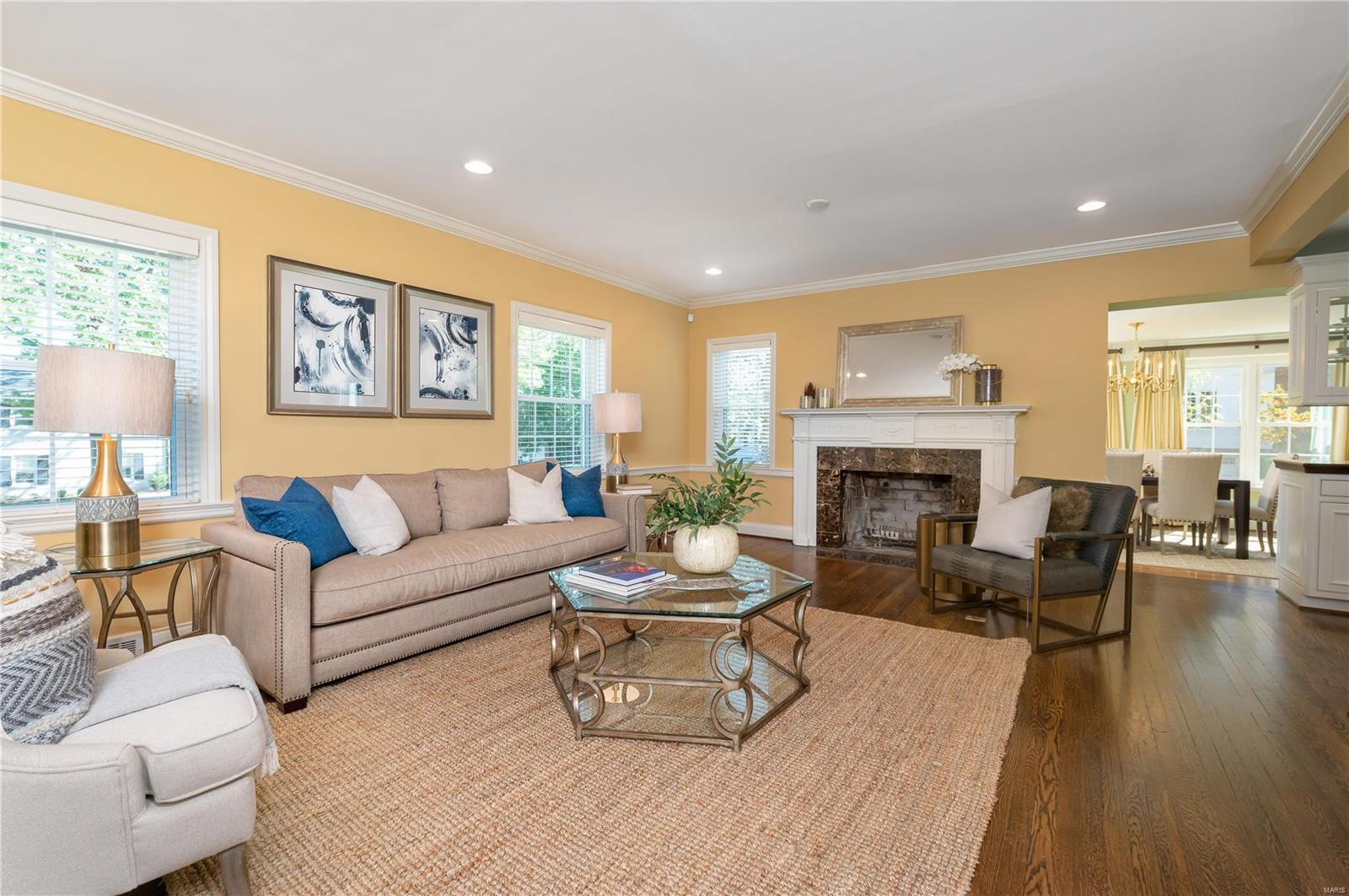 La Hacienda - Residential